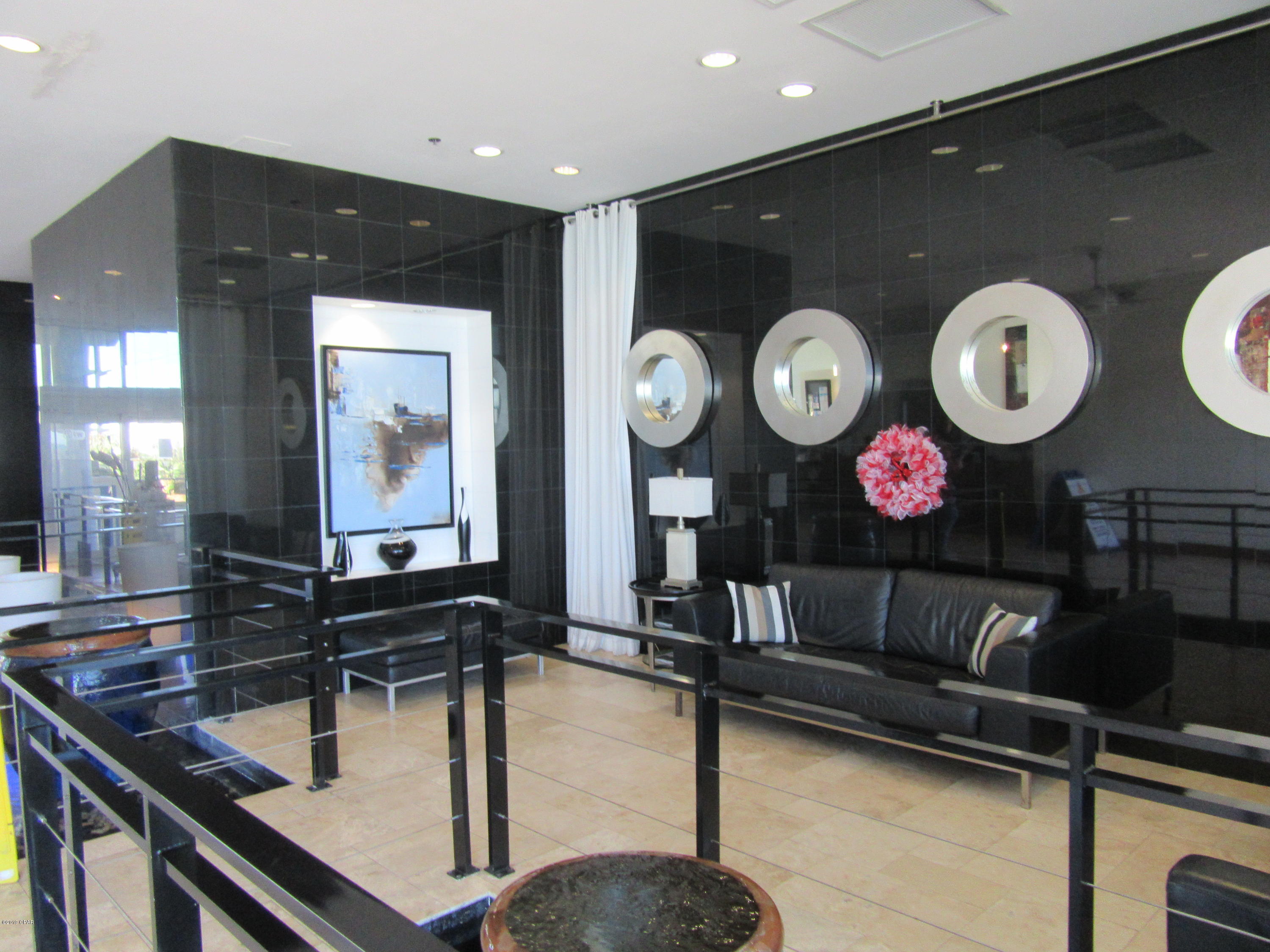 Sterling Breeze - Residential