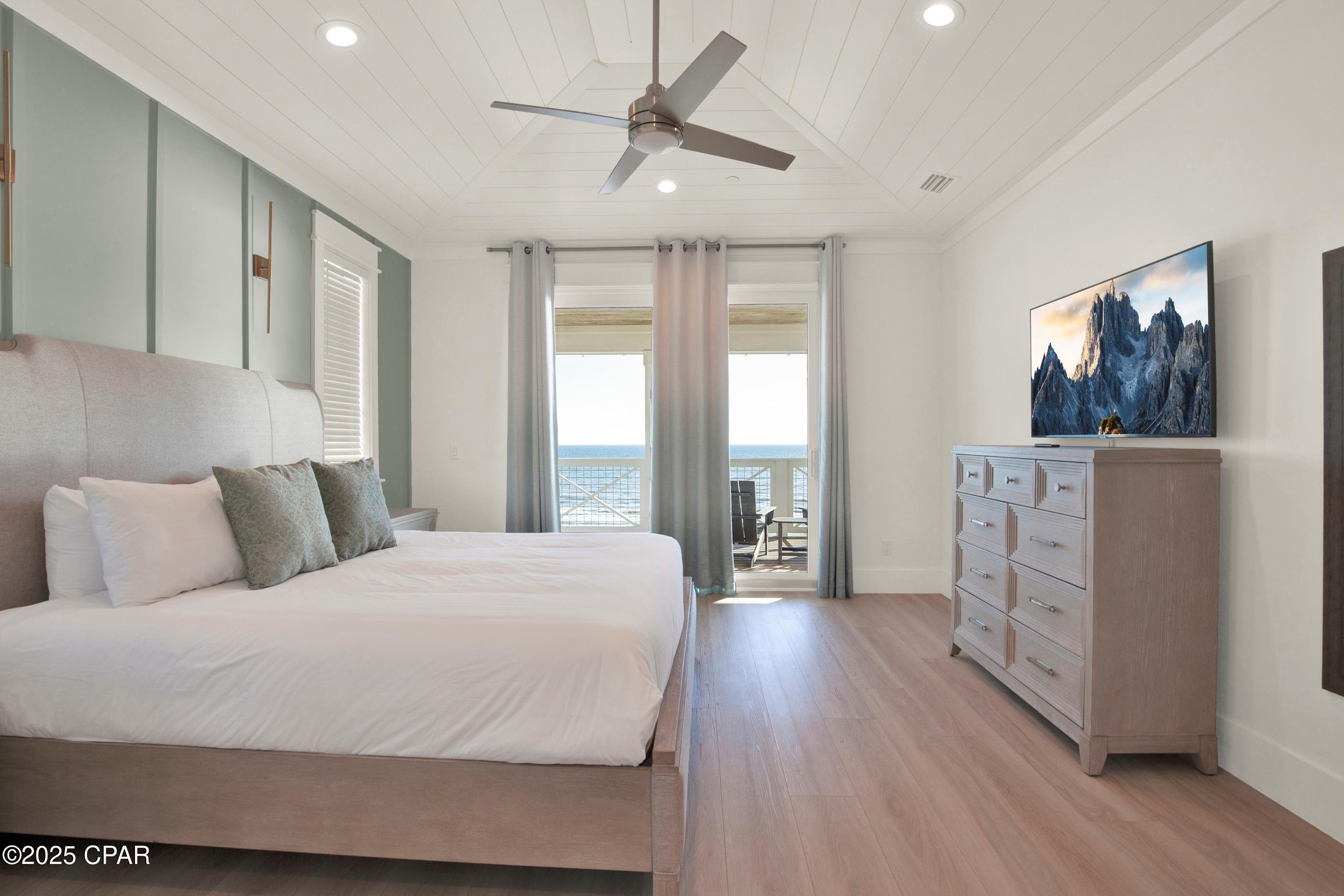 Bahama Beach - Residential