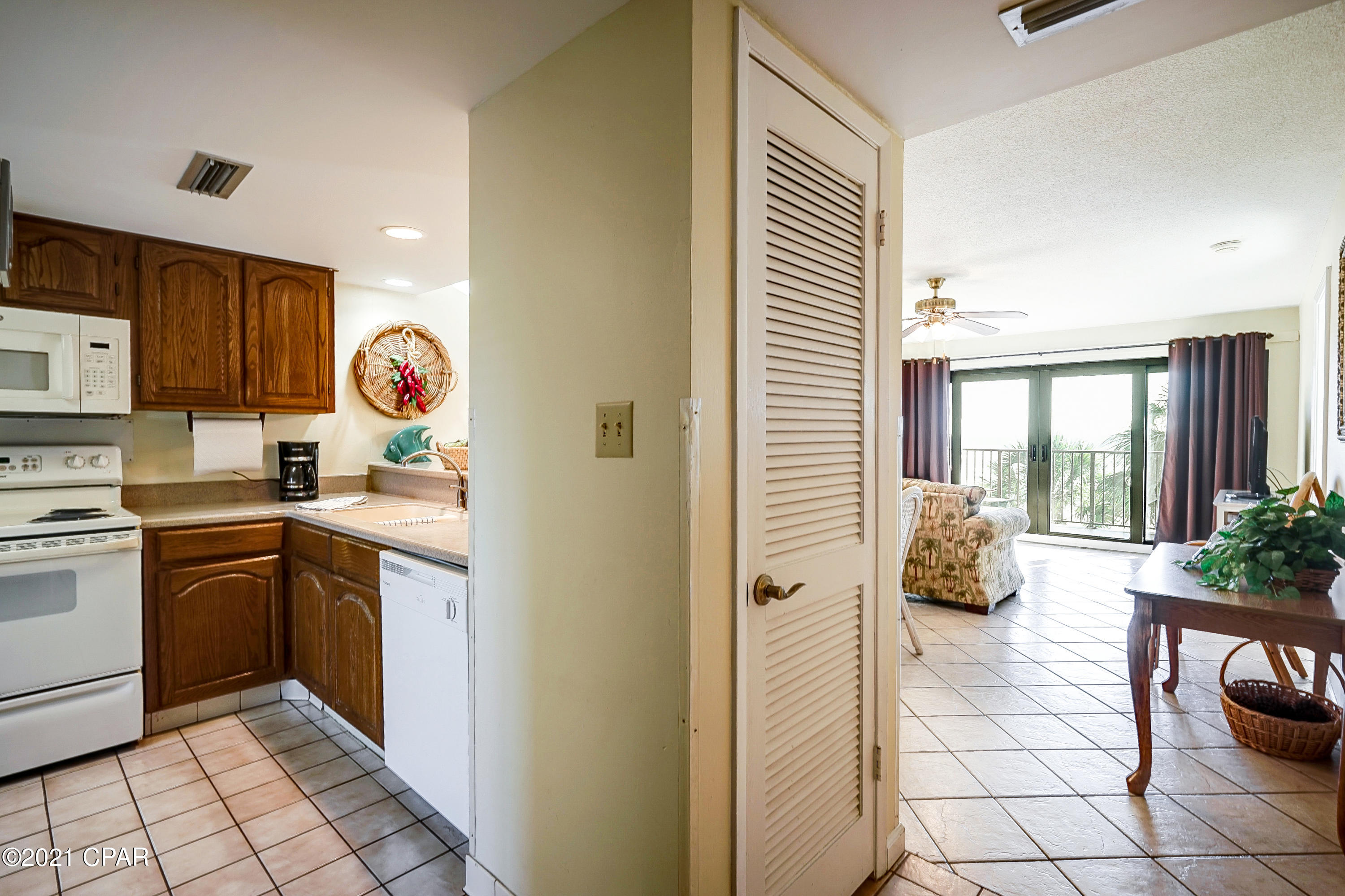 The Commodore - Residential