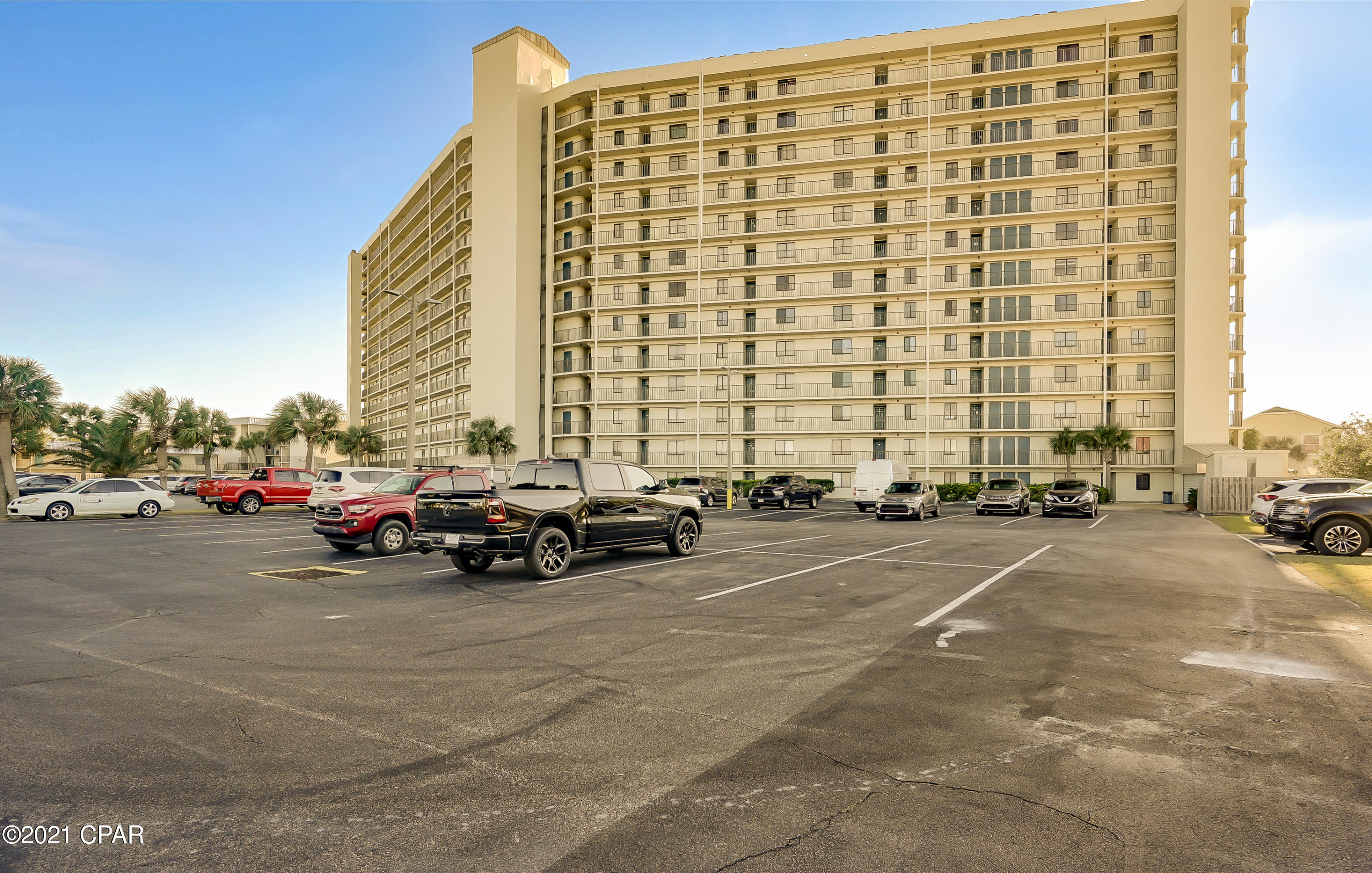 The Commodore - Residential