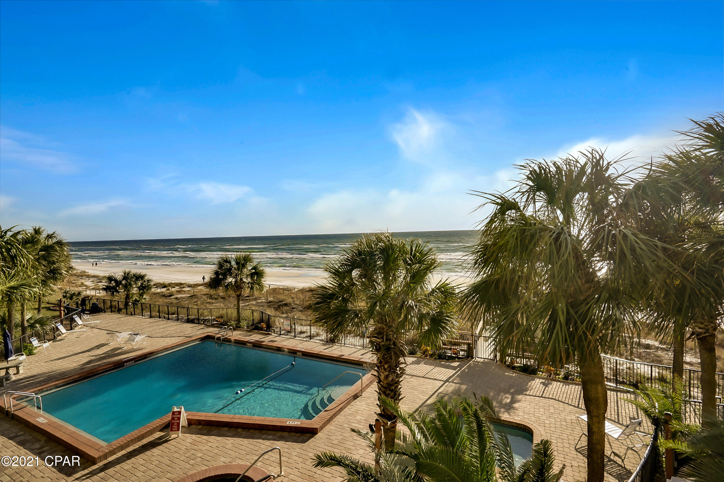 The Commodore - Residential