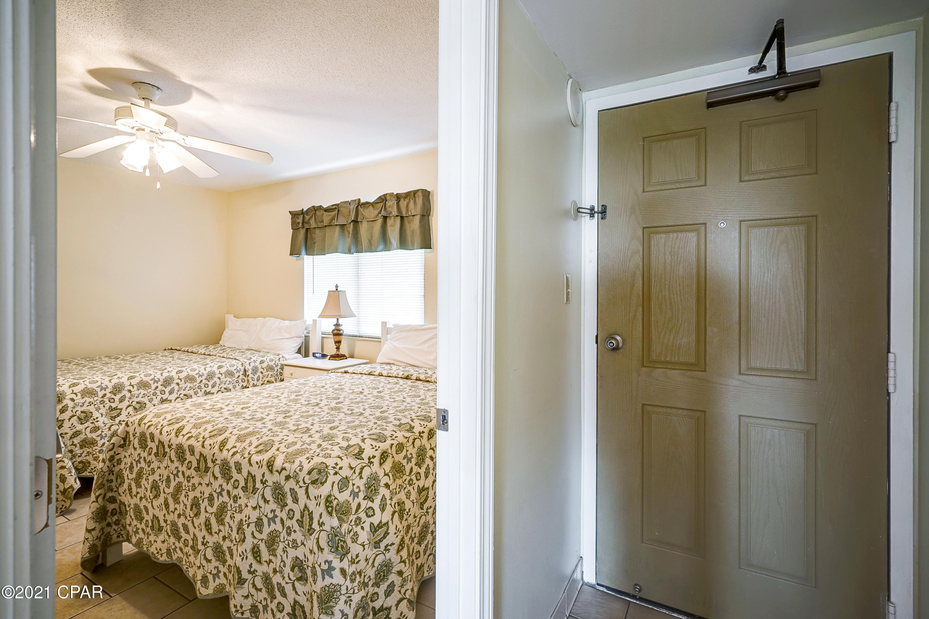 The Commodore - Residential