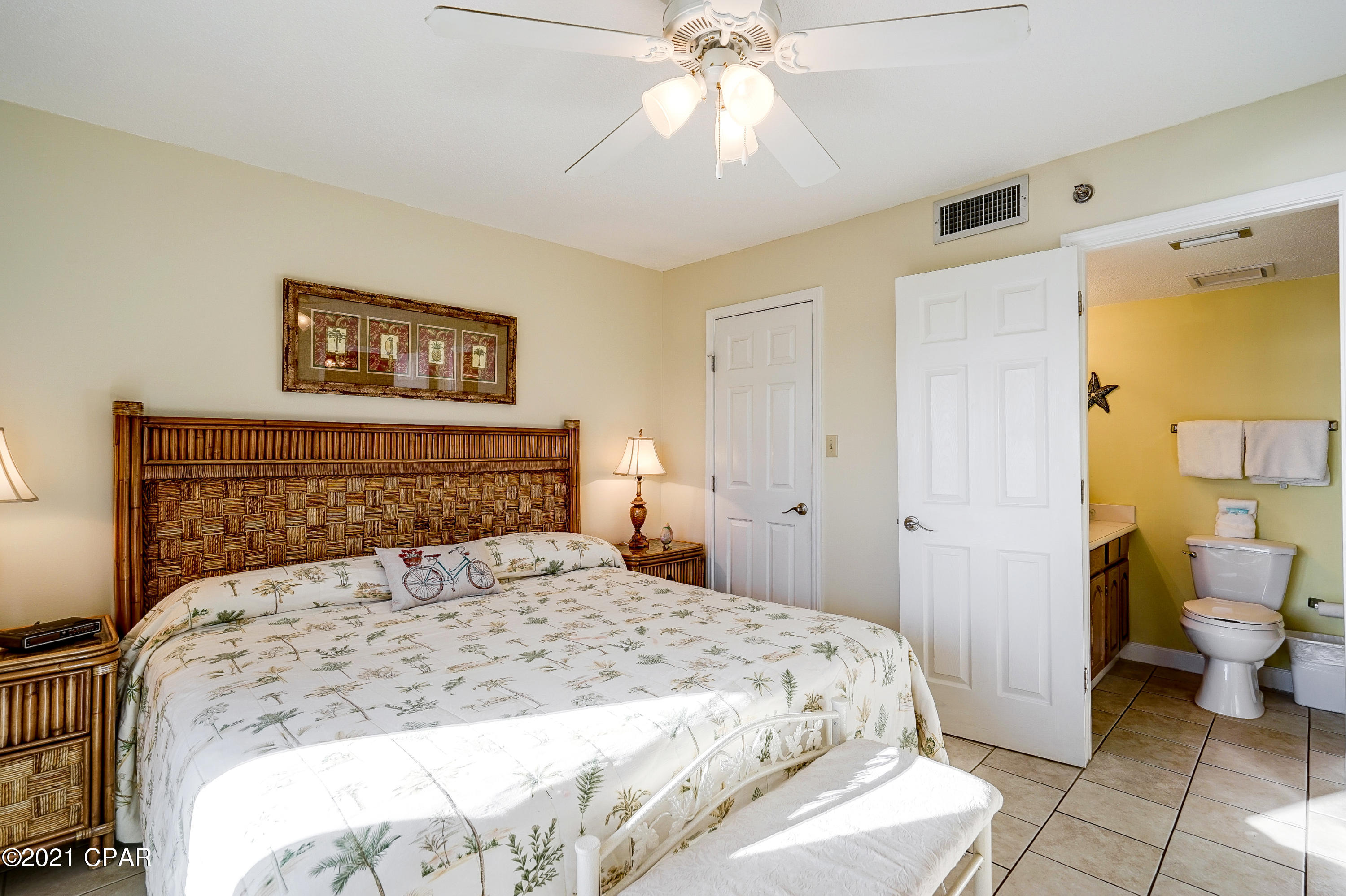 The Commodore - Residential