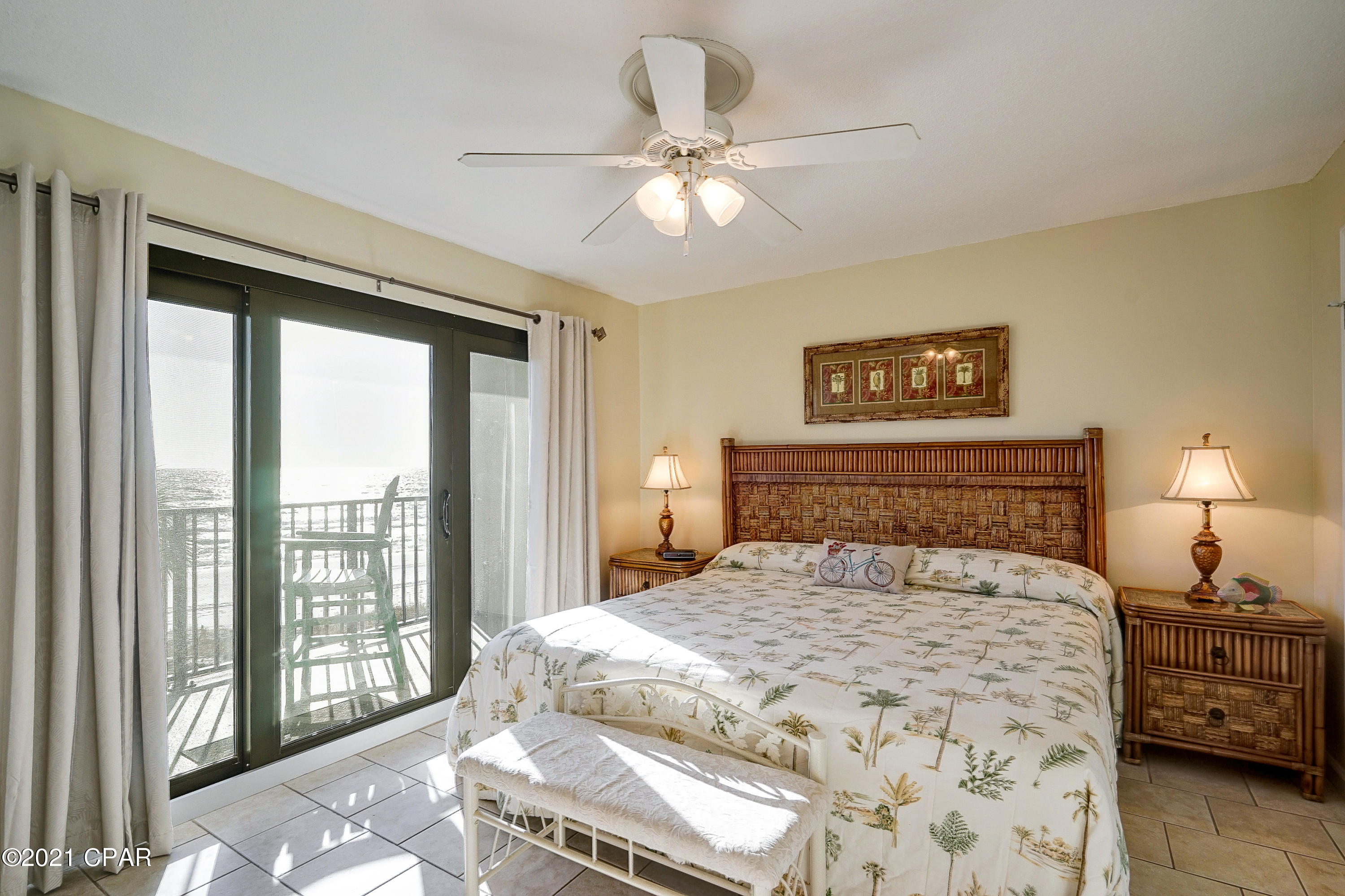 The Commodore - Residential