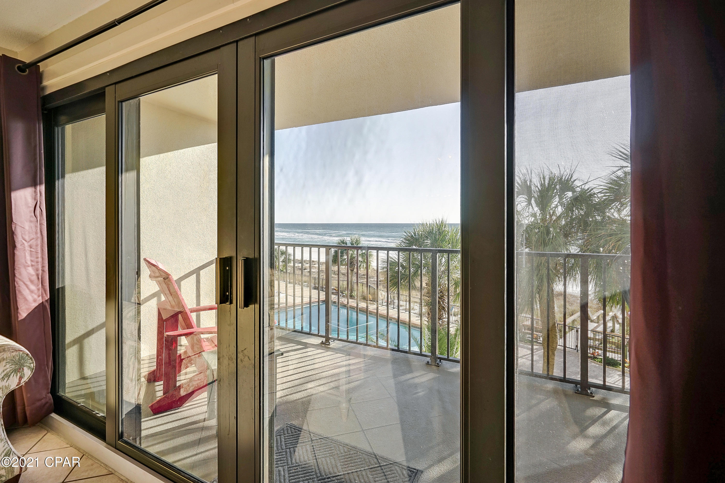 The Commodore - Residential