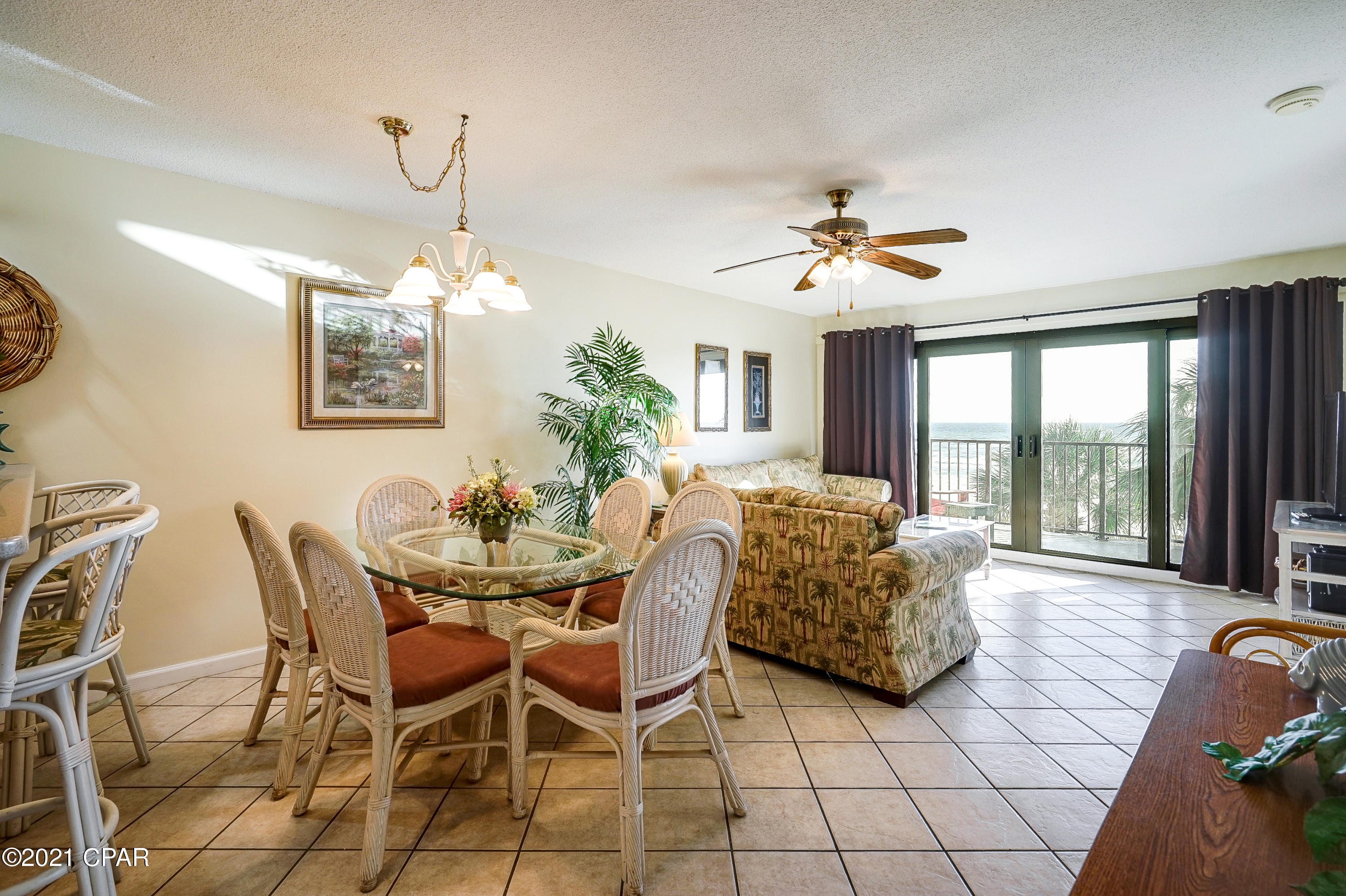 The Commodore - Residential