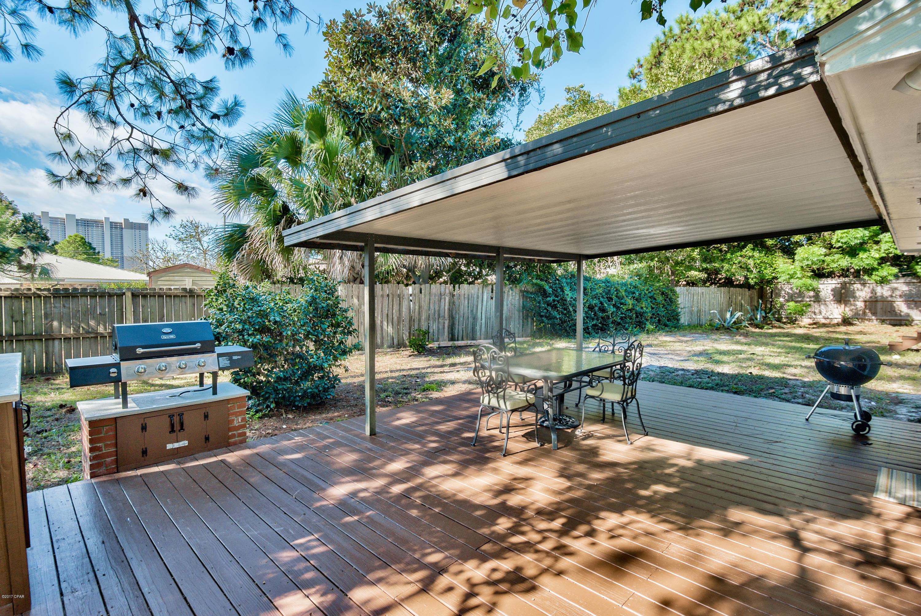 Diamond Head-Lakeside - Residential