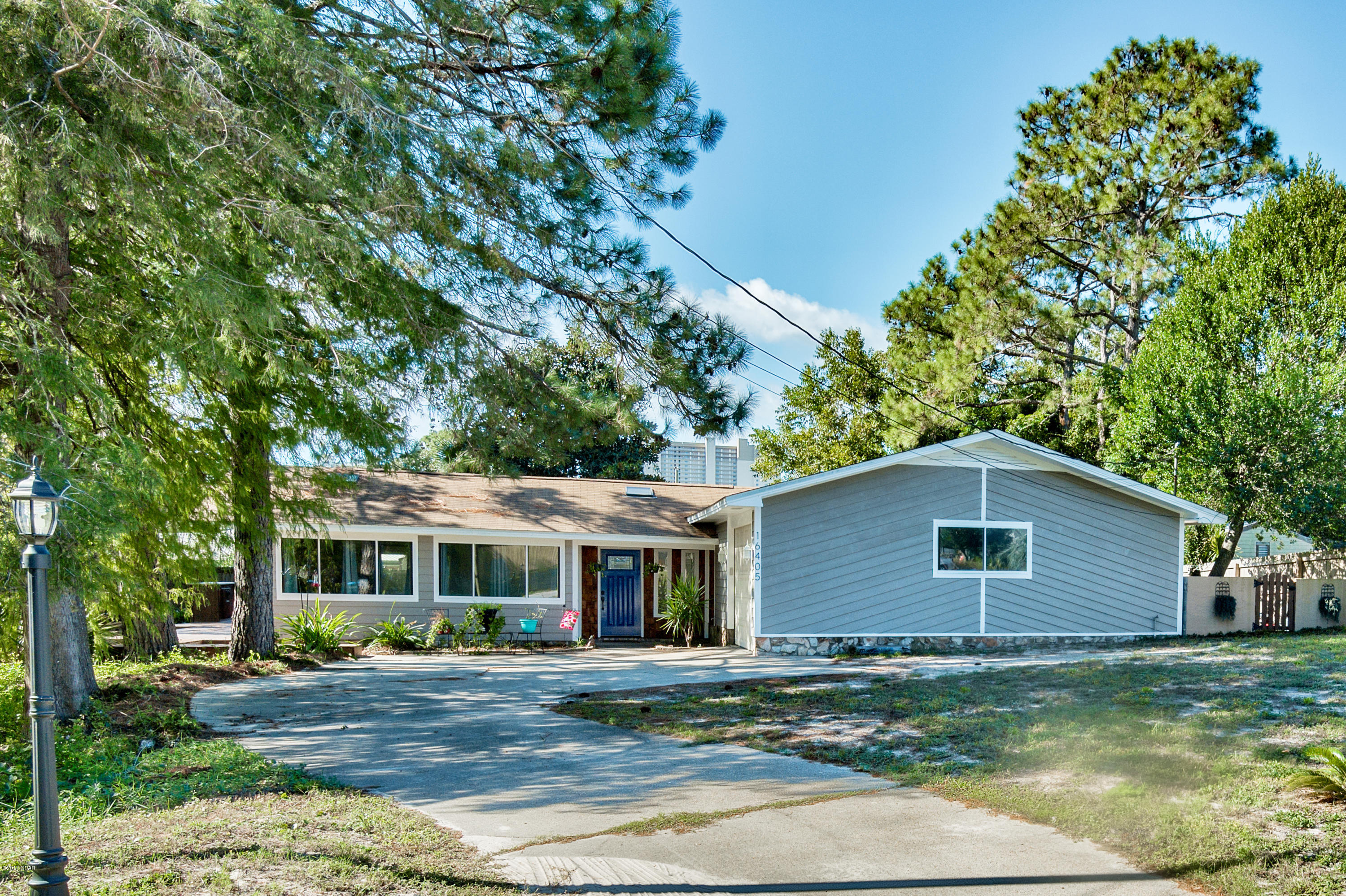 Diamond Head-Lakeside - Residential