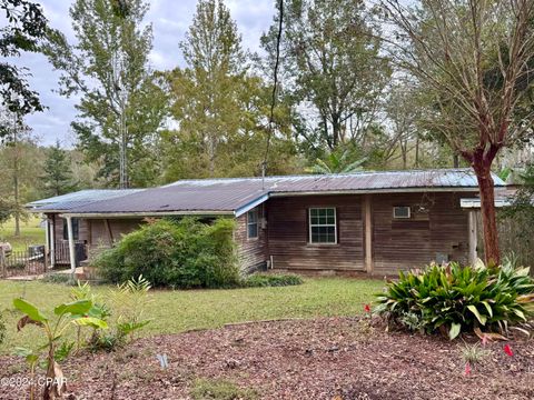 A home in Chipley