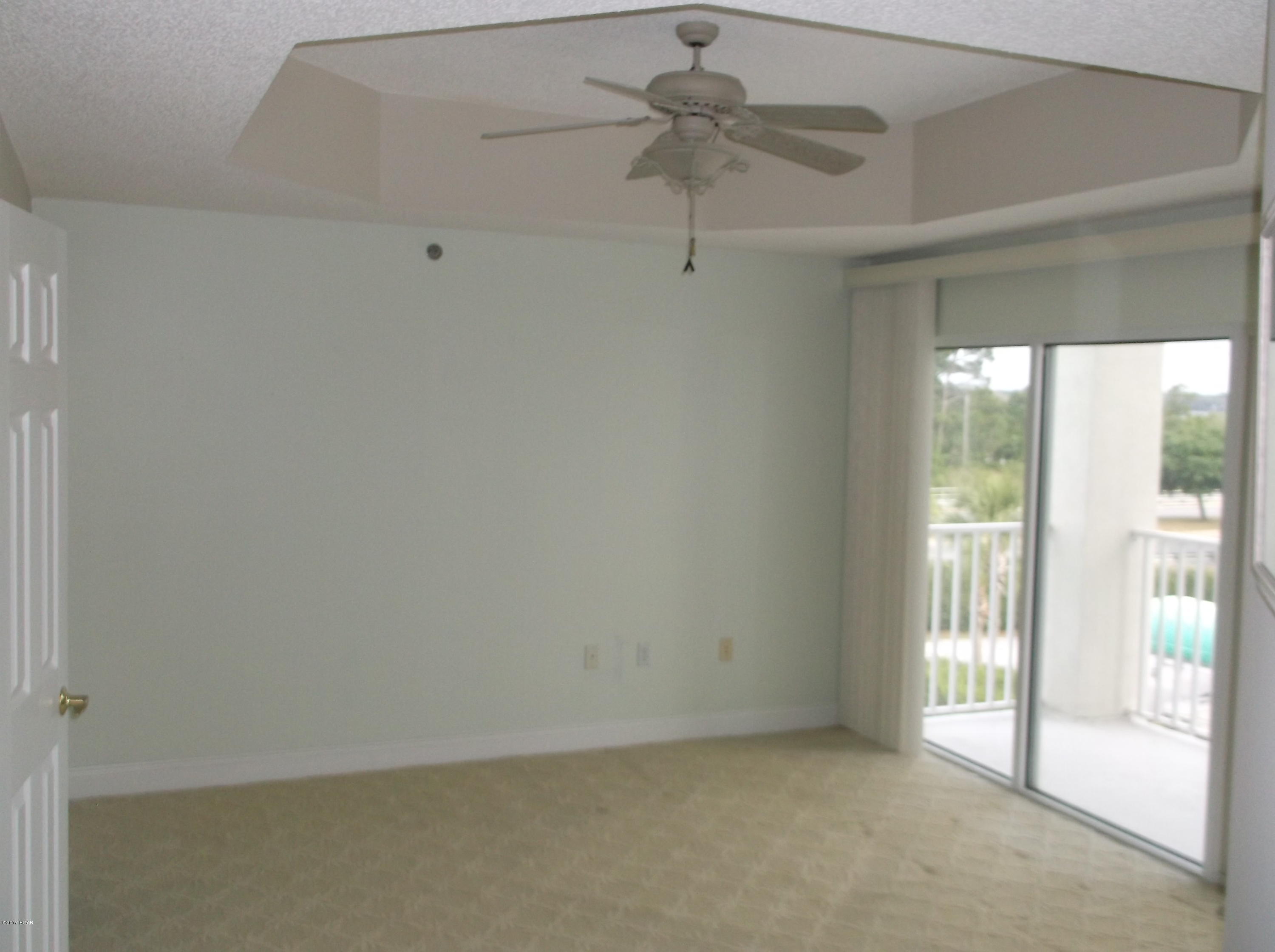 Marina Bay Condo - Residential