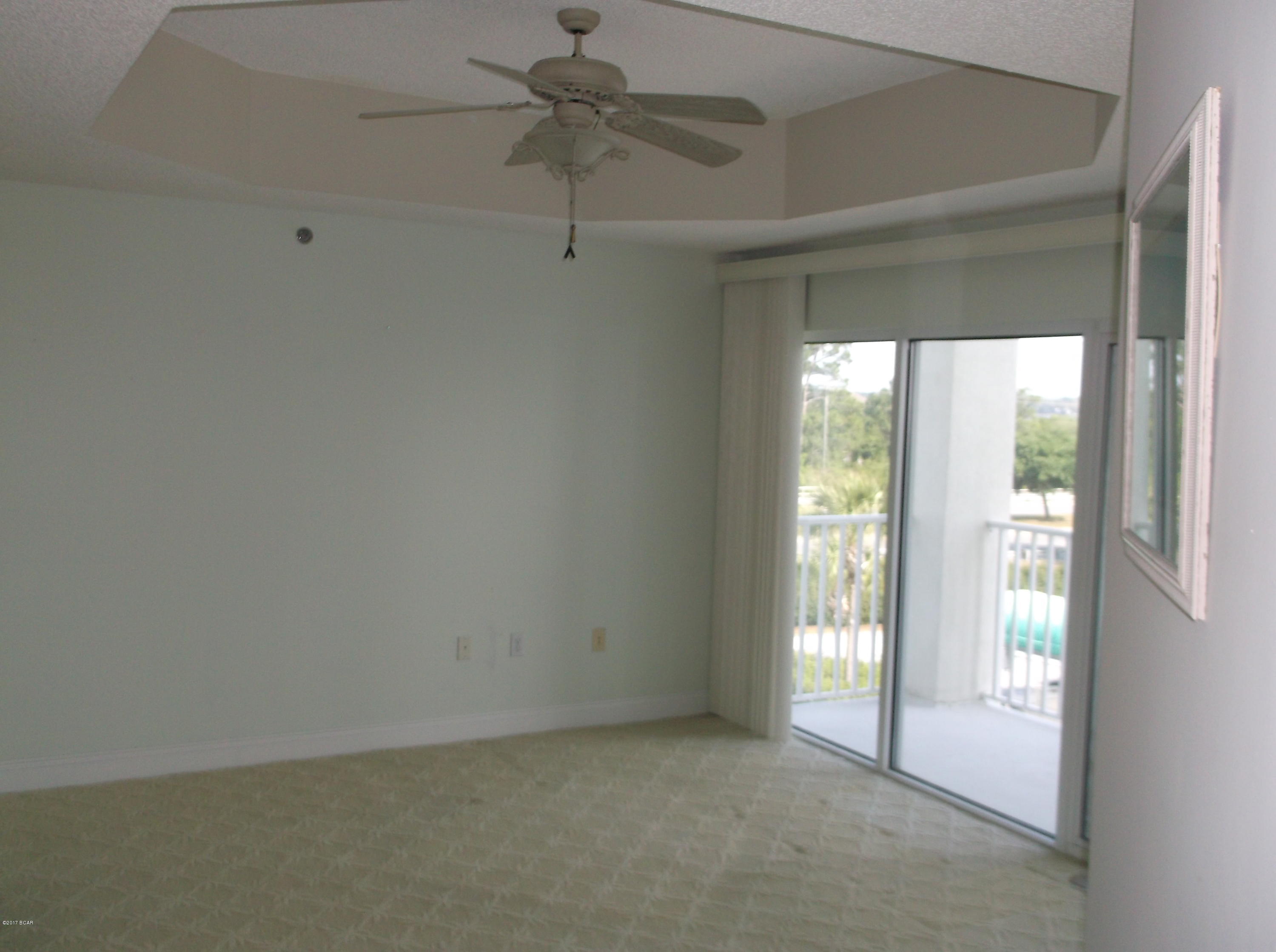 Marina Bay Condo - Residential