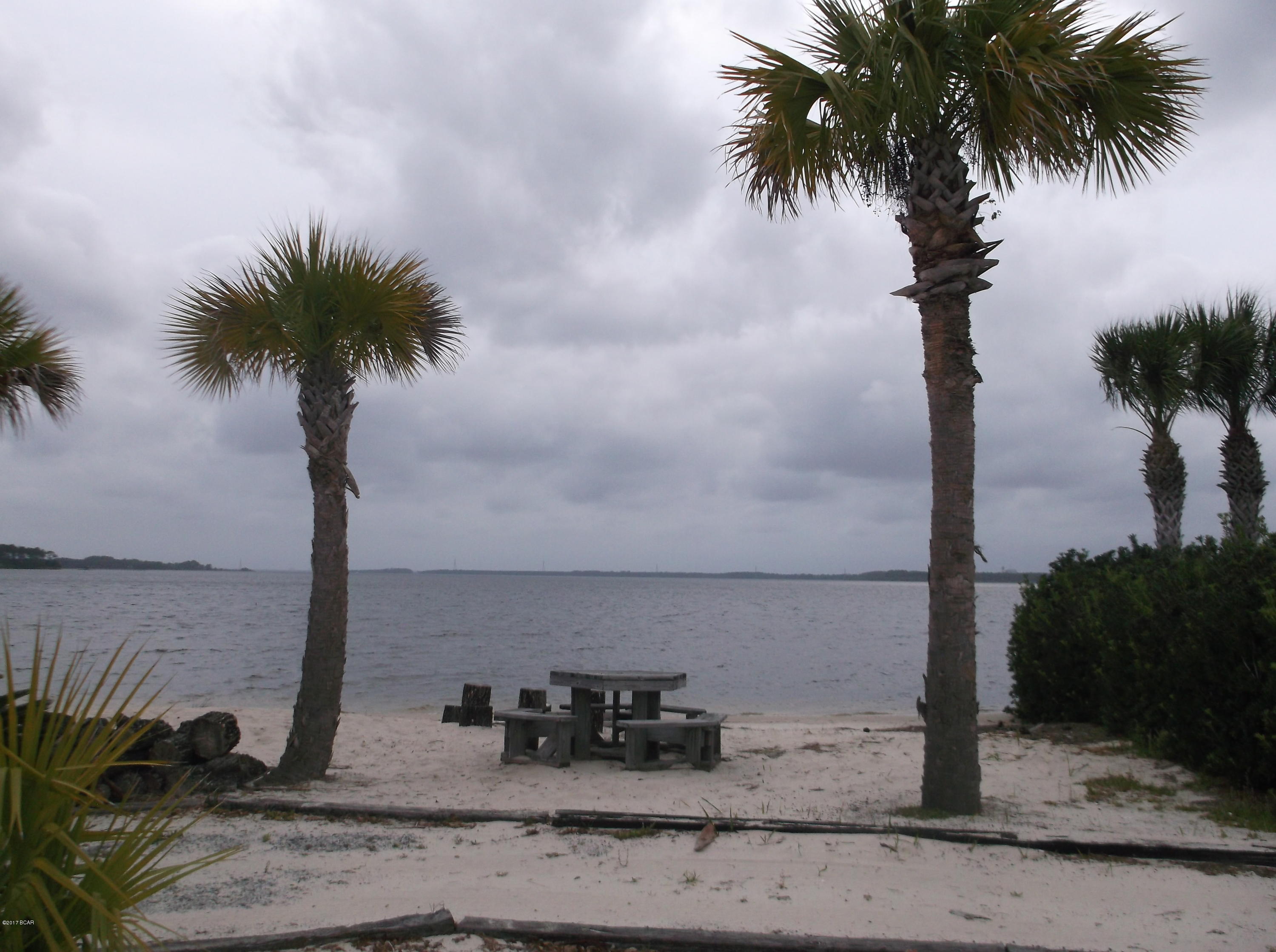 Marina Bay Condo - Residential