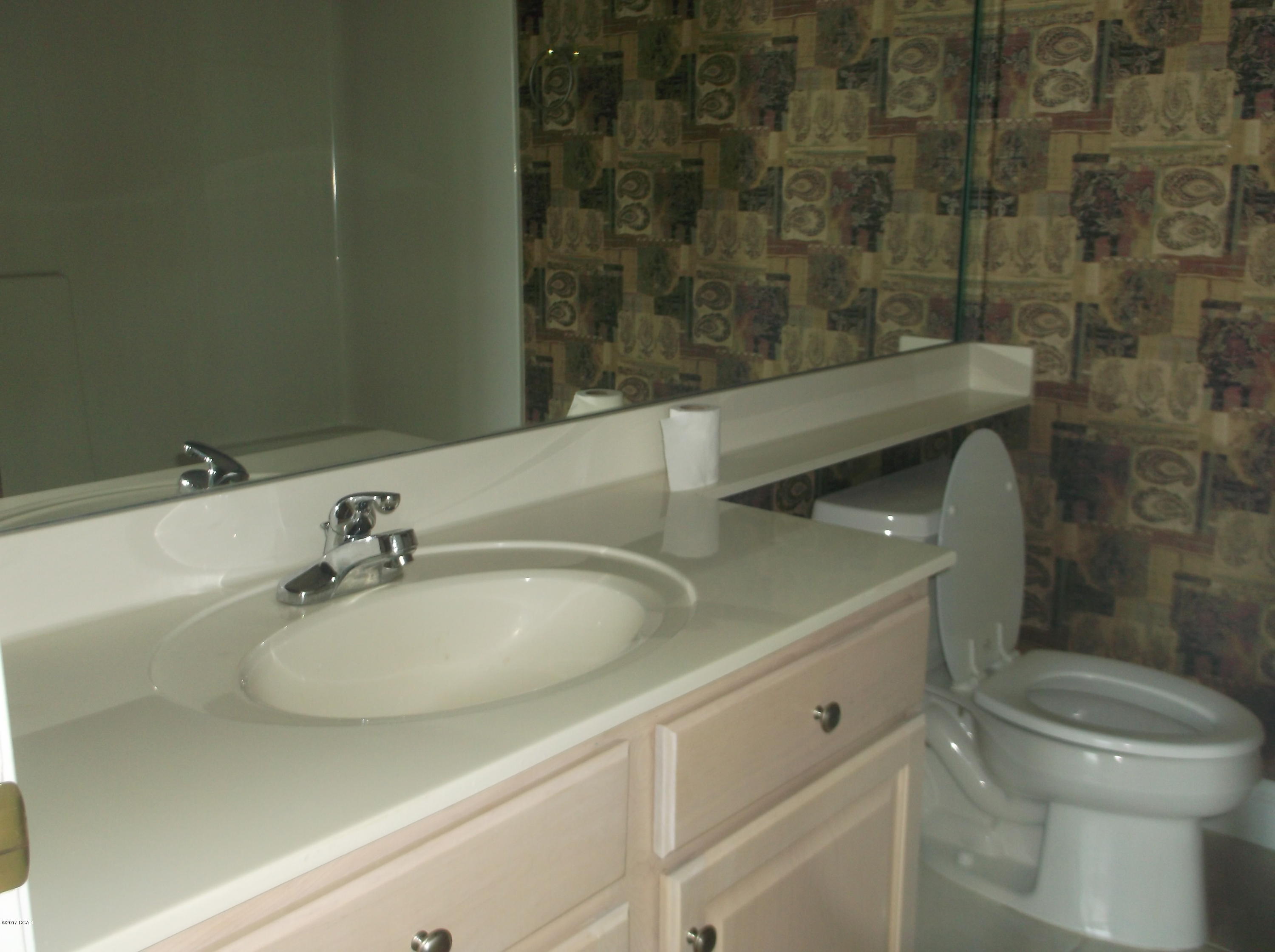 Marina Bay Condo - Residential