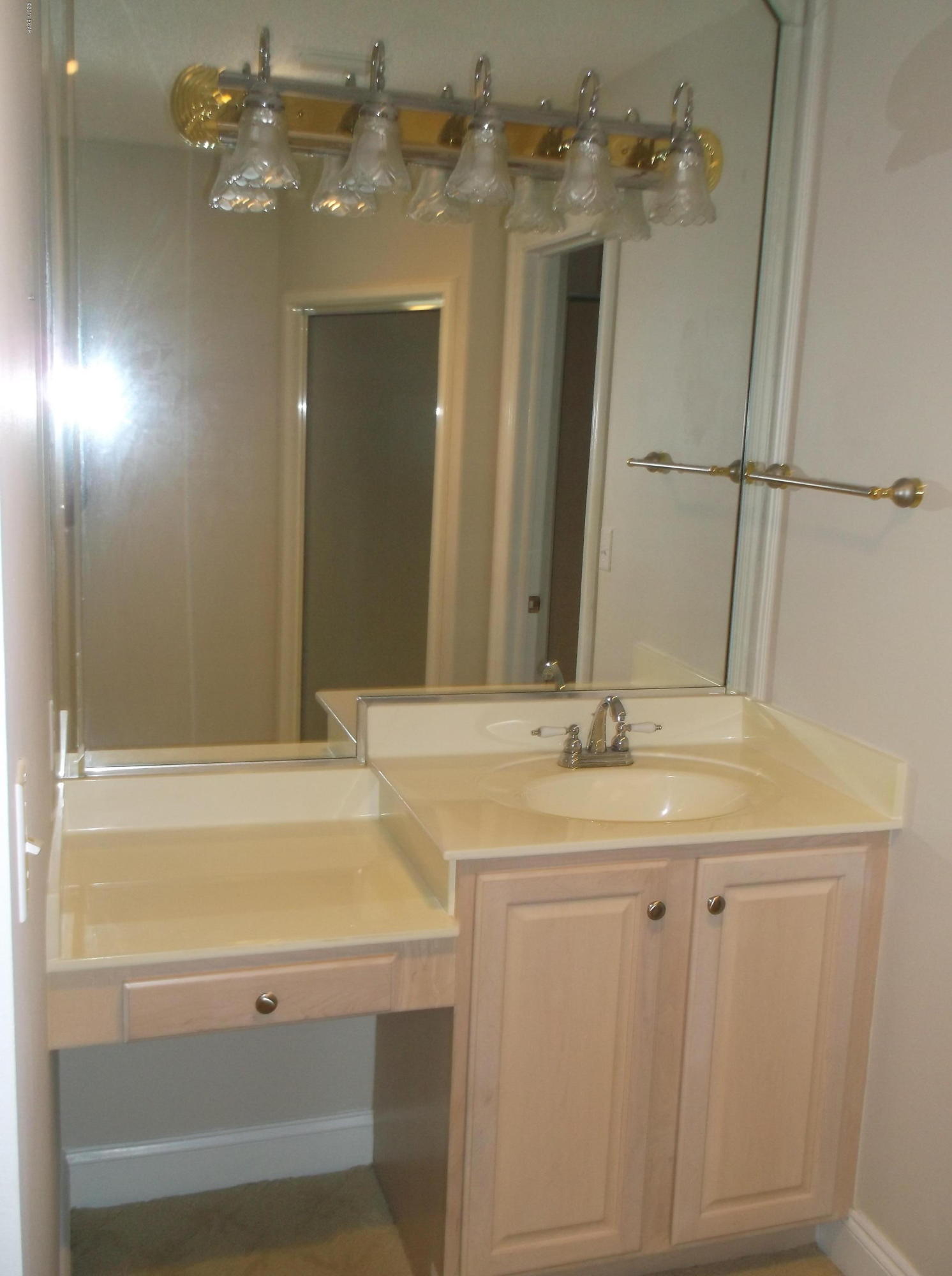 Marina Bay Condo - Residential