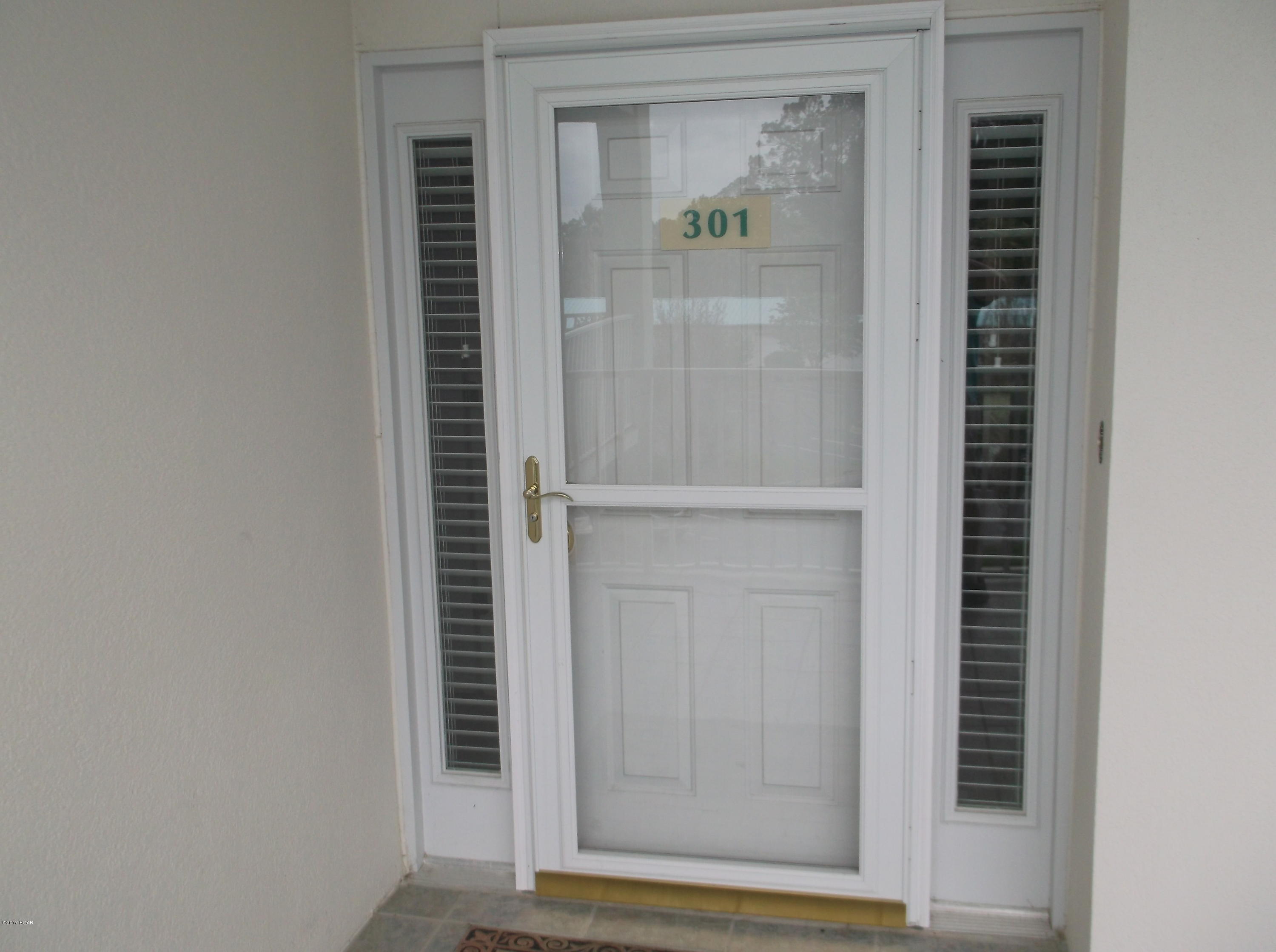 Marina Bay Condo - Residential