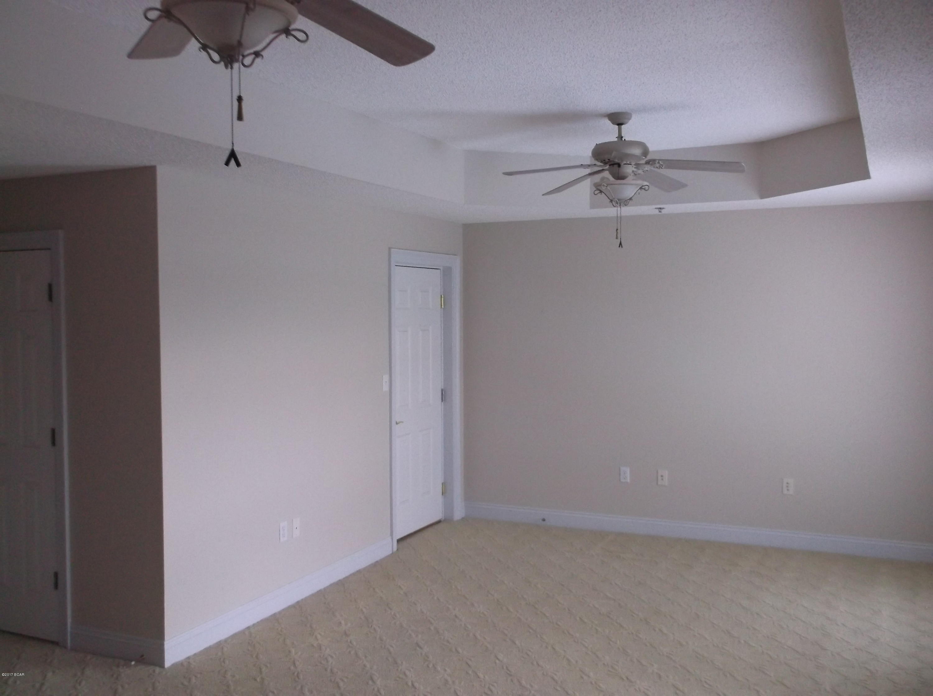 Marina Bay Condo - Residential