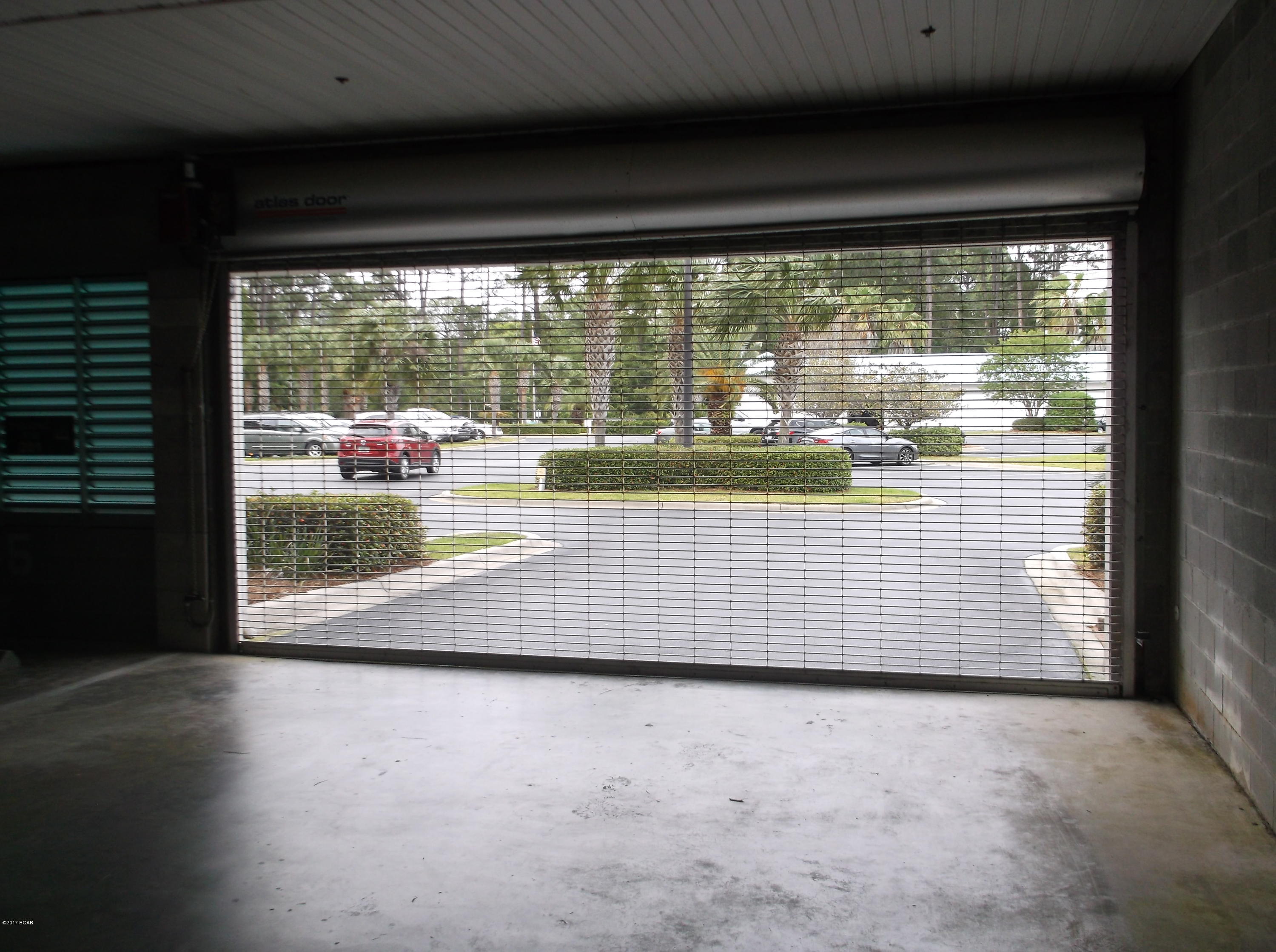 Marina Bay Condo - Residential