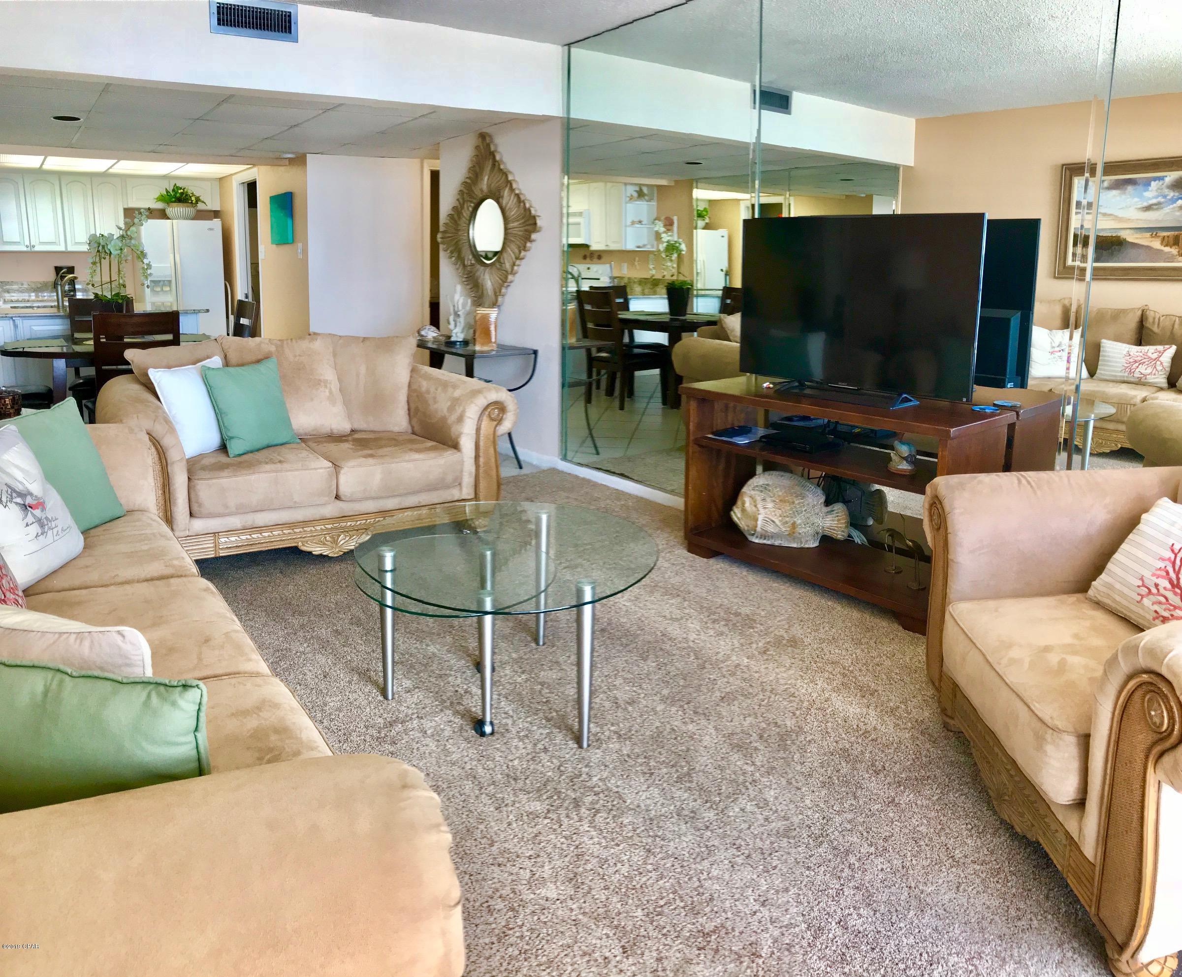 Pelican Walk - Residential