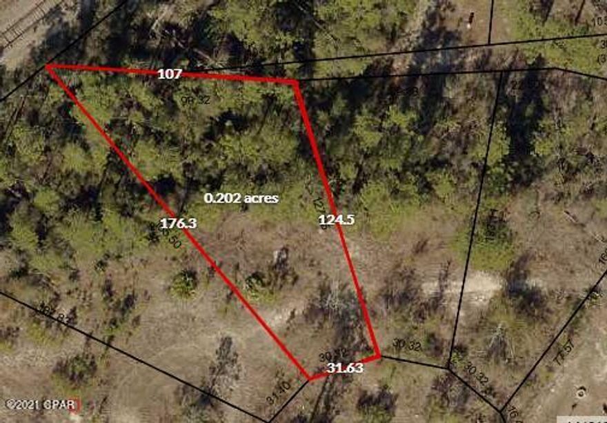 A nice Lot on a cul-de-sac in  Sweetwater Village. Plenty of space for your new home.   Sweetwater Village has its own lake for recreational activities.  Amenities include a playground and picnic area. Sweetwater Village is only a few minutes away from Callaway, Panama City, and TAFB. This nice lot is priced for a quick sale. Call your real estate agent today.