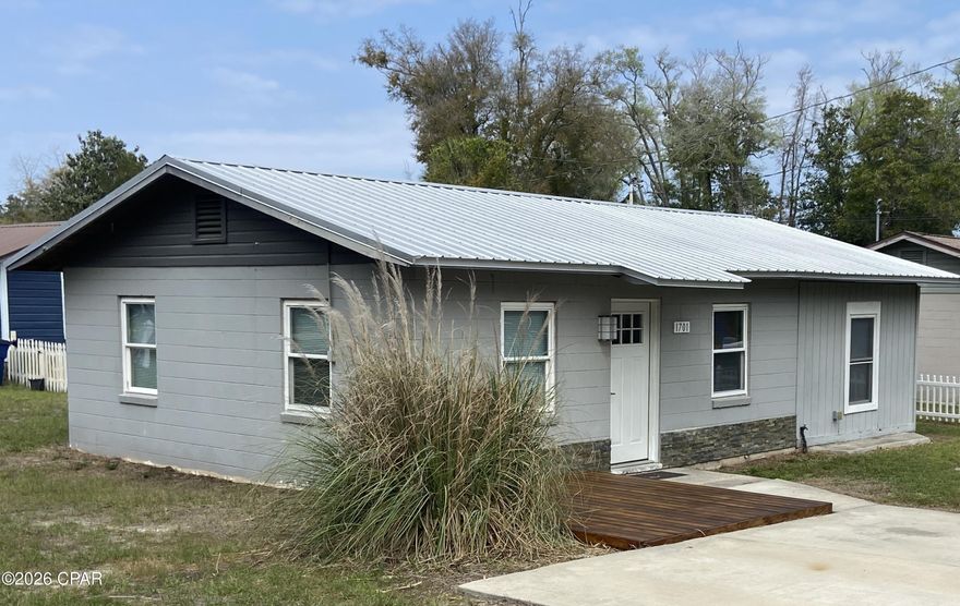 Great St. Andrew property with small yard and great shade. New roof 2022, new HVAC 2024, new deck 2025 and parking pad. All appliances including washer and dryer are included . The stove, dishwasher, and microwave are new. Fresh paint, window blinds and carefree vinyl flooring throughout.