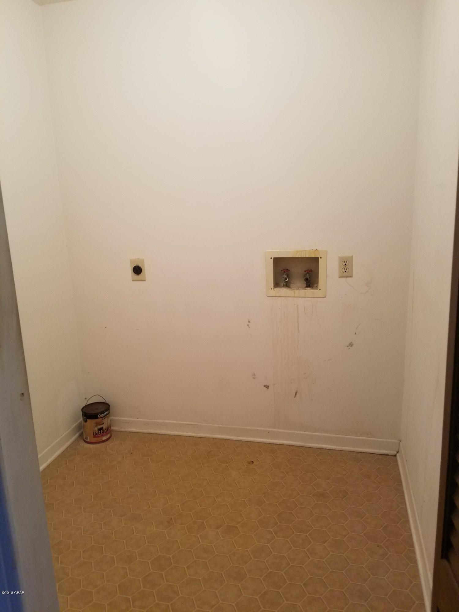 Venetian Villa - Residential