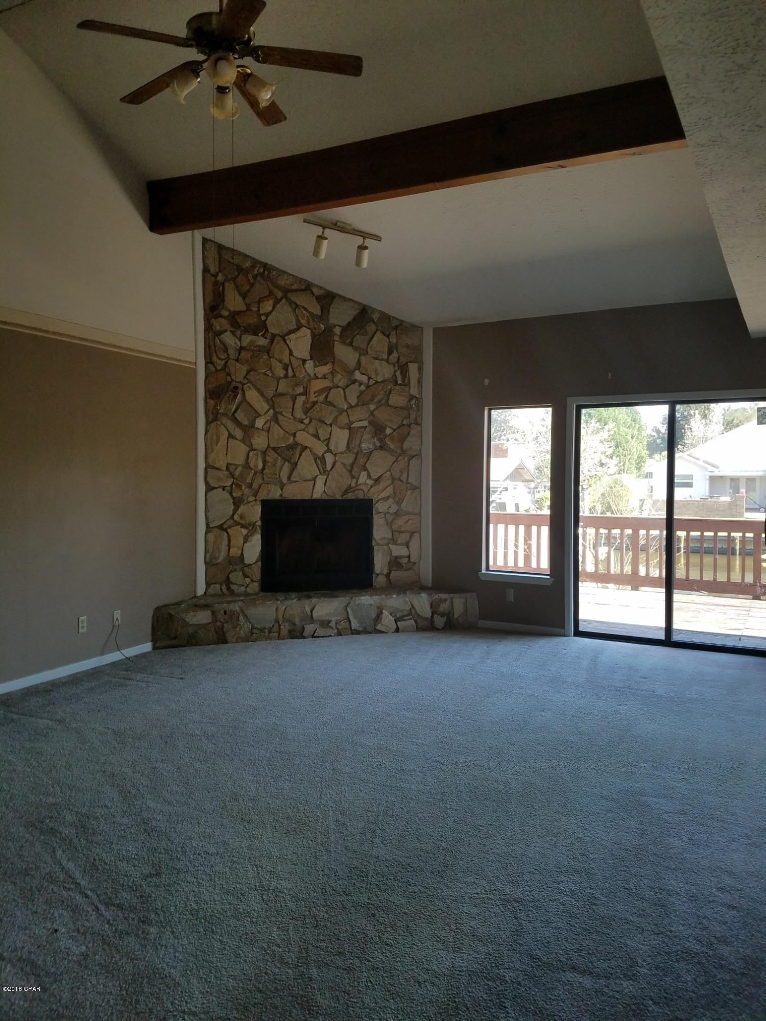 Venetian Villa - Residential