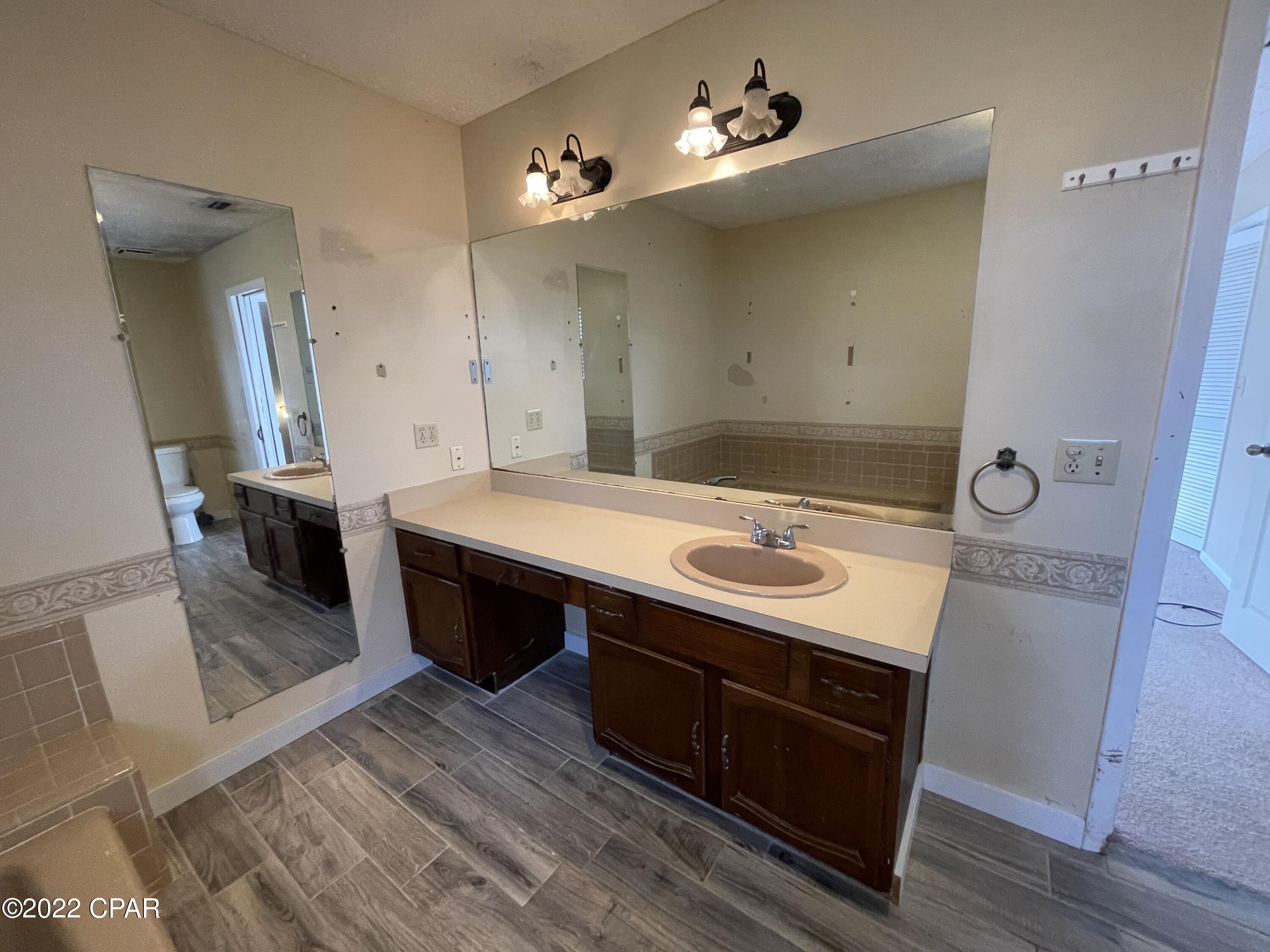 Northwoods Estates 1st Add - Residential