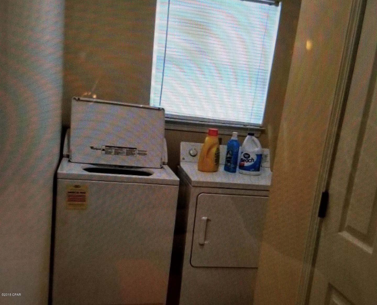 Palm Cove - Residential Lease