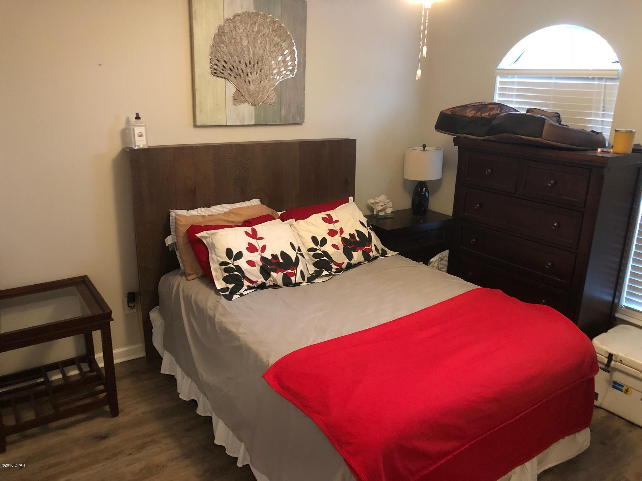 Palm Cove - Residential Lease