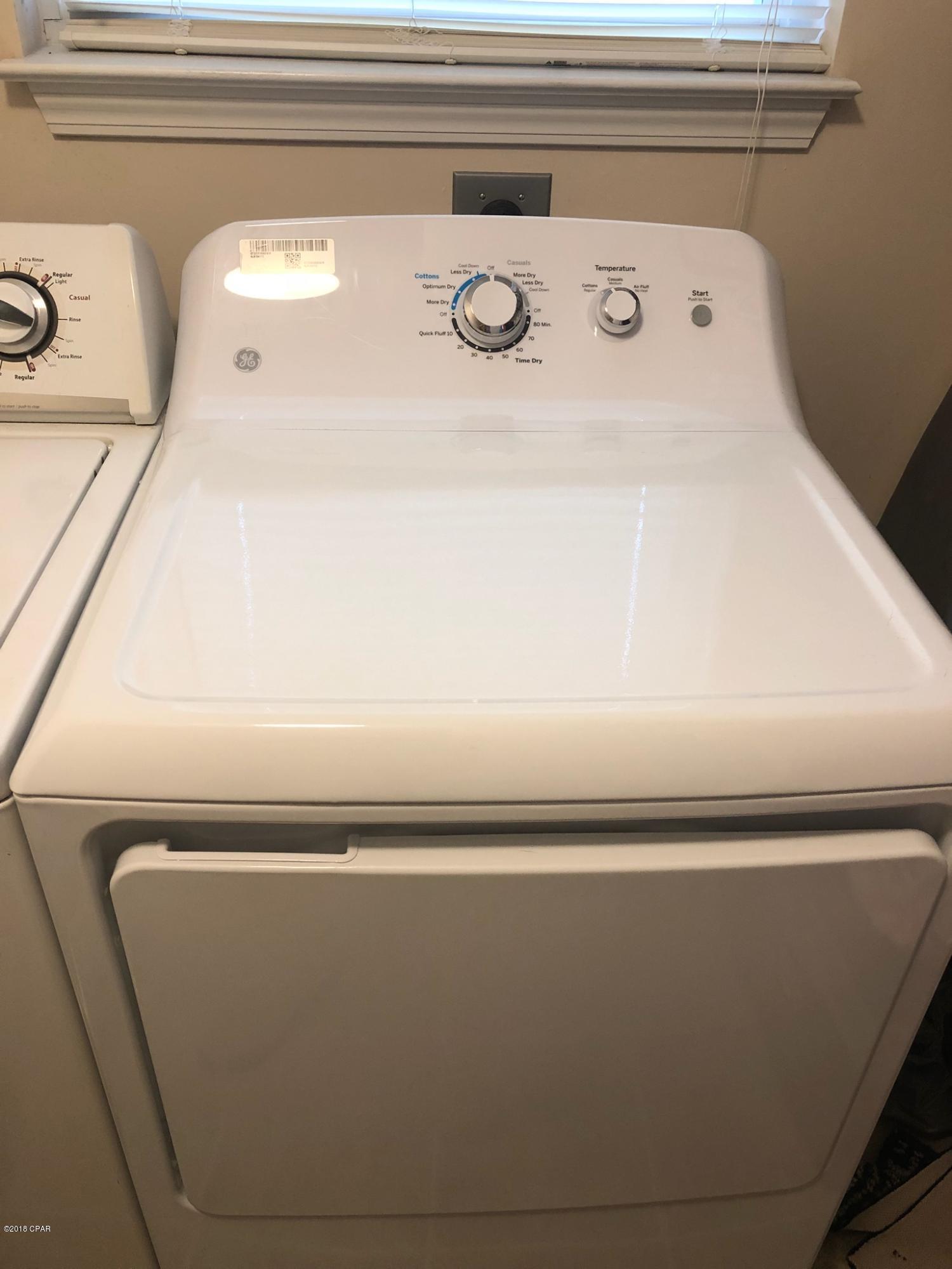 Palm Cove - Residential Lease