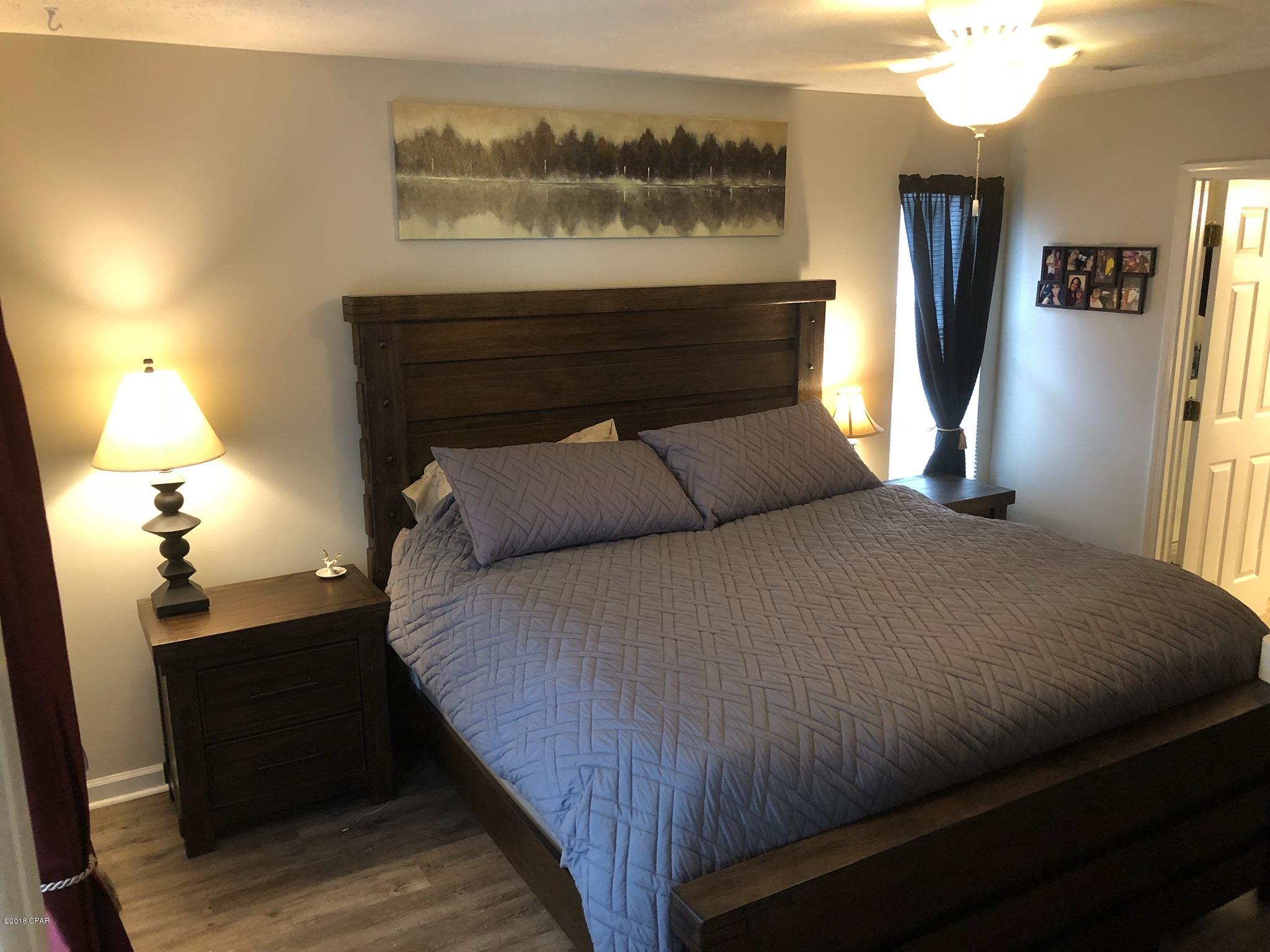 Palm Cove - Residential Lease