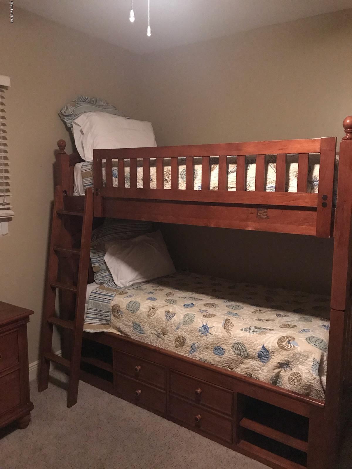 Sterling Breeze - Residential