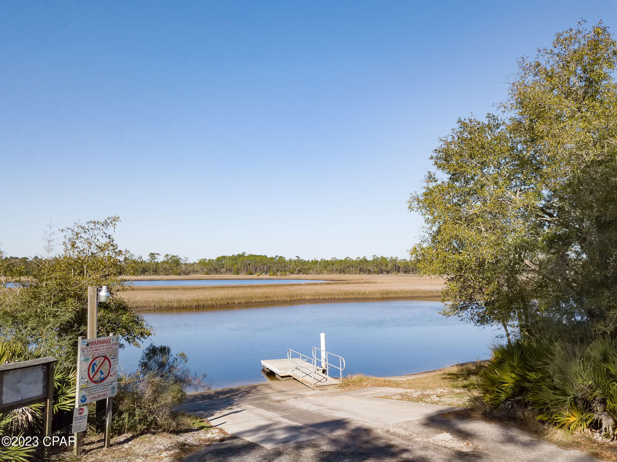 Burnt Mill Creek - Land