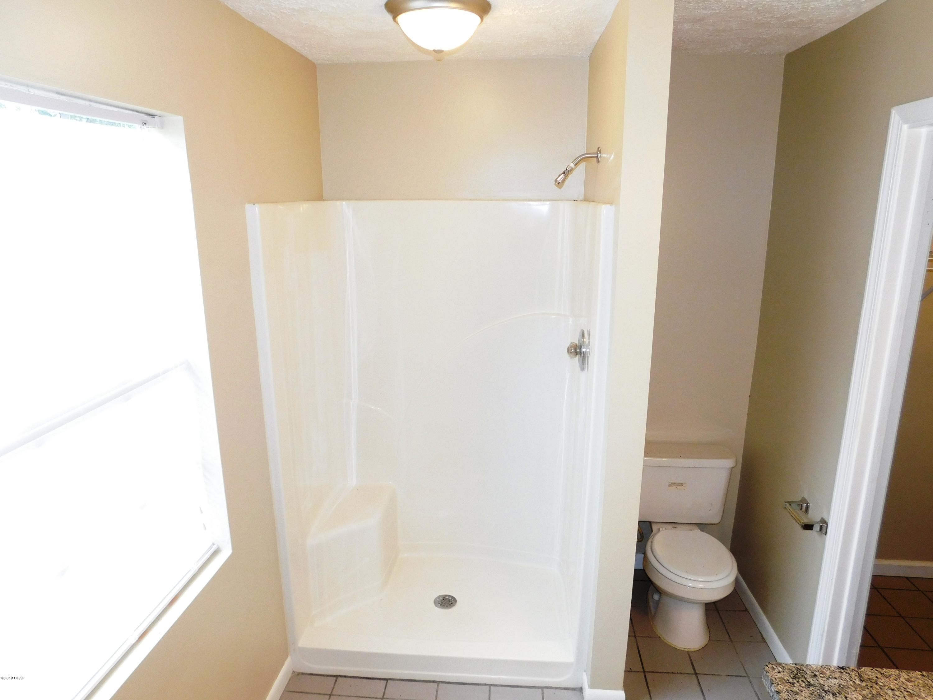 Hentz 1st Add Unit A - Residential