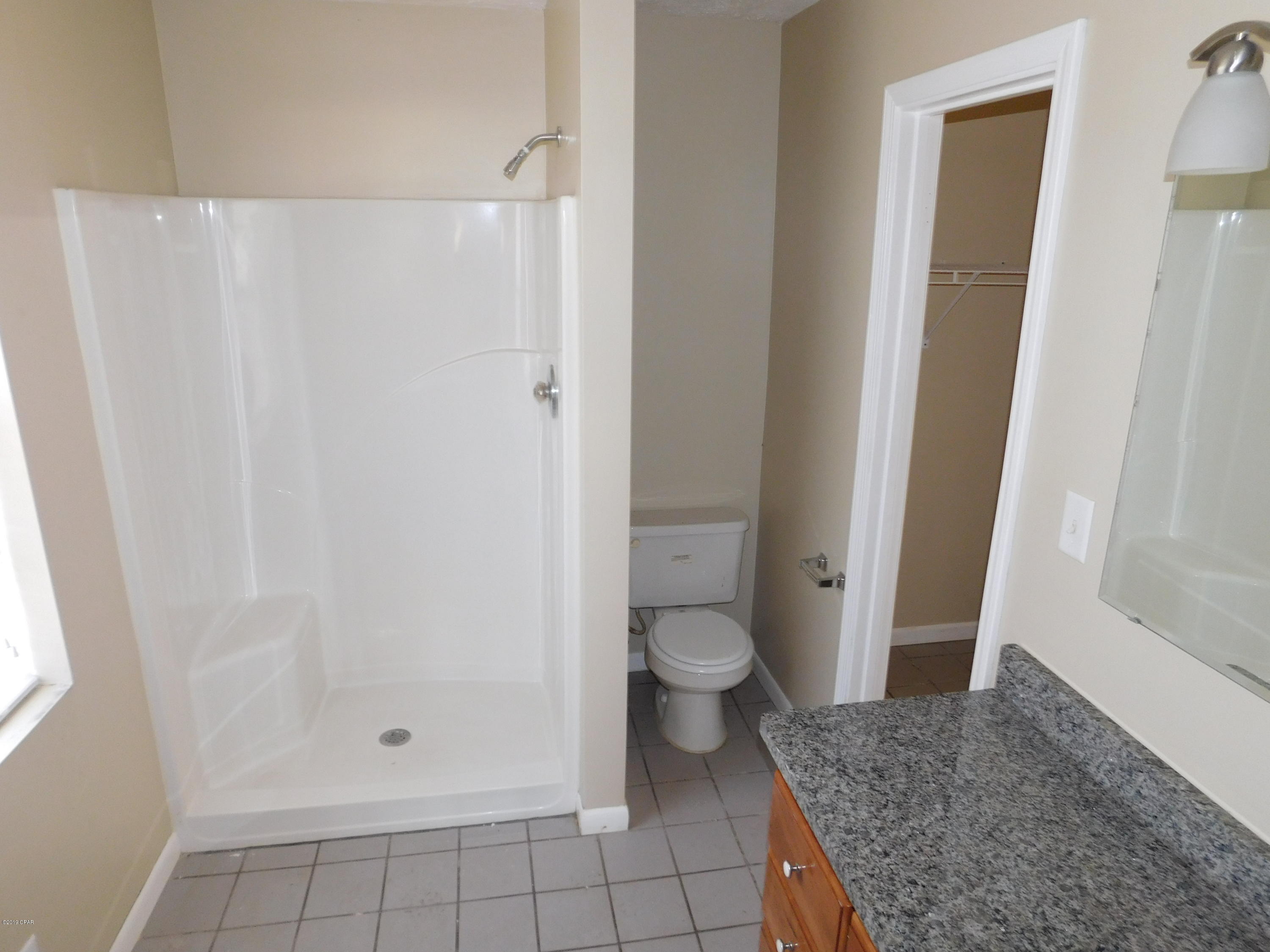 Hentz 1st Add Unit A - Residential