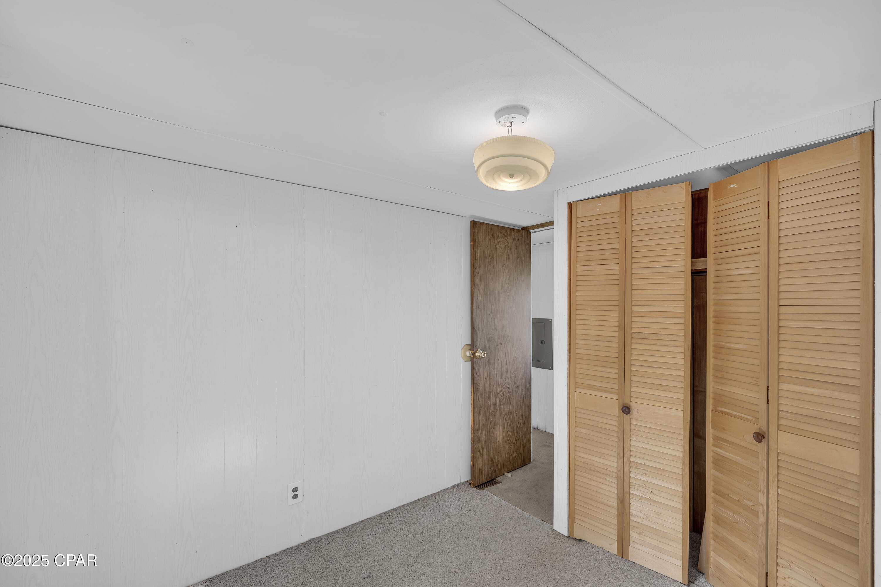 North Lagoon Oaks 7th Add - Residential