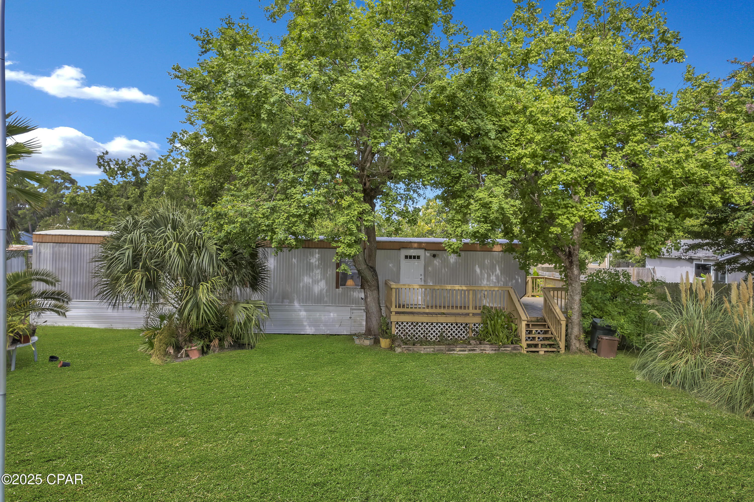 North Lagoon Oaks 7th Add - Residential