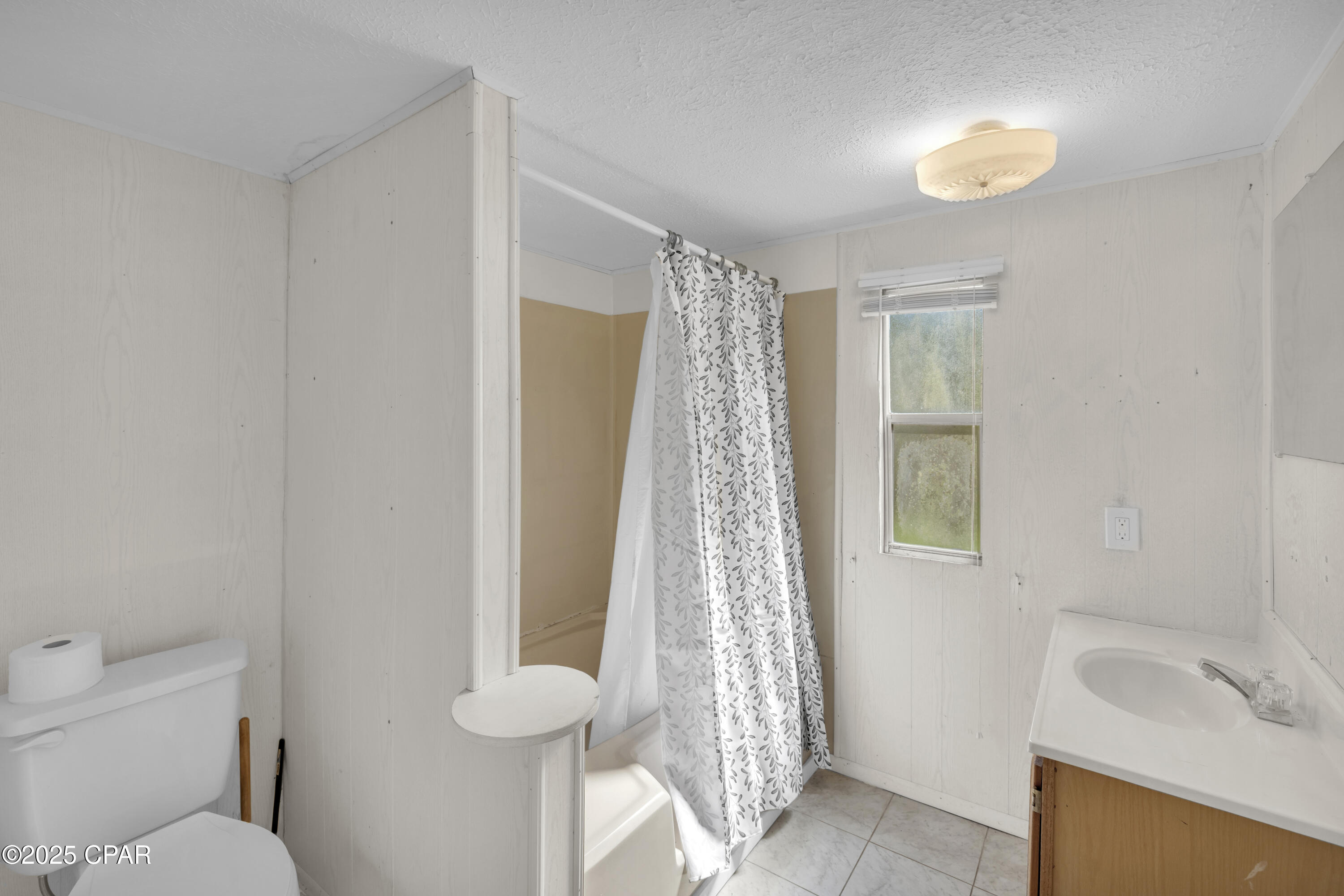 North Lagoon Oaks 7th Add - Residential