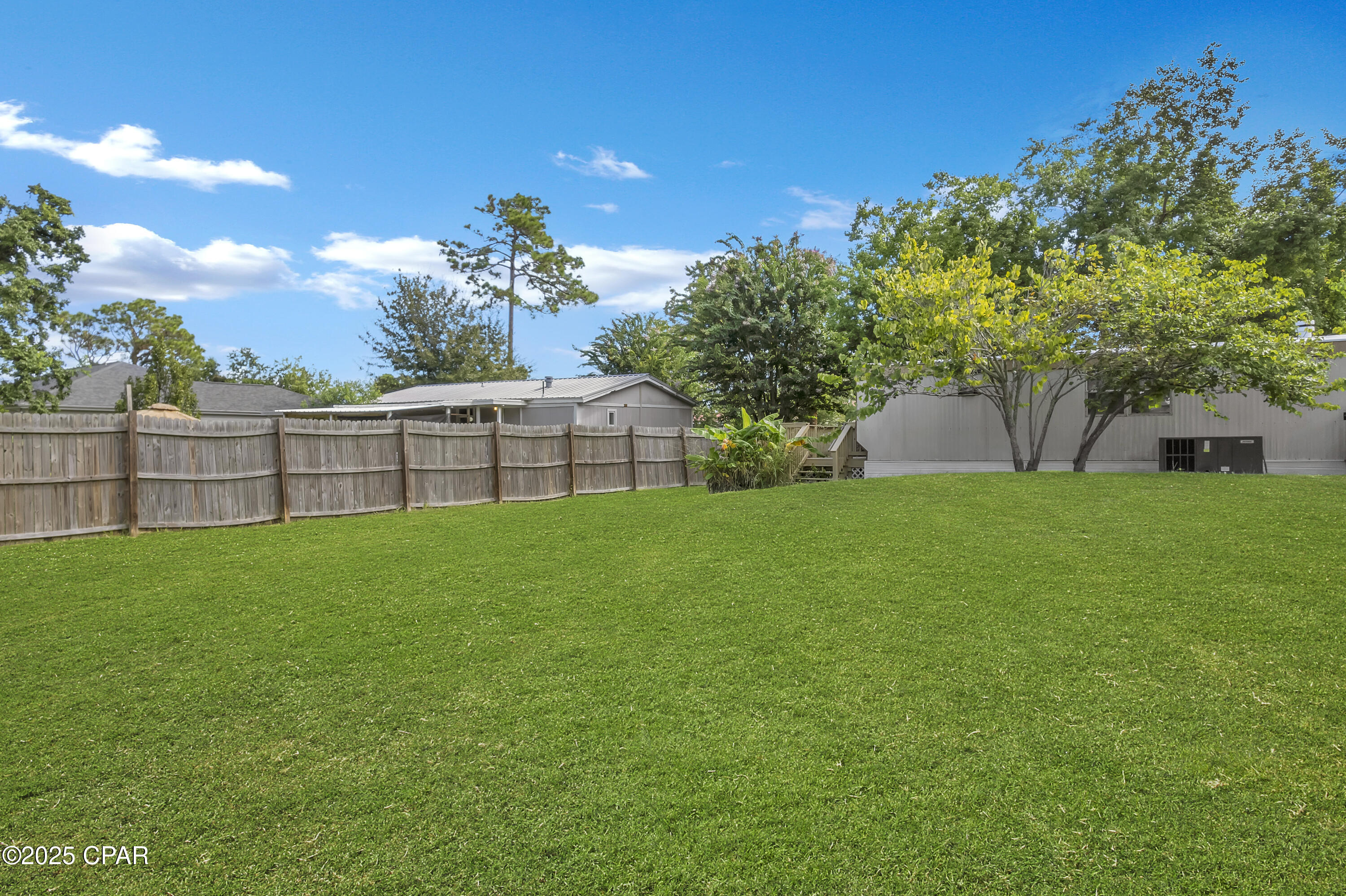 North Lagoon Oaks 7th Add - Residential