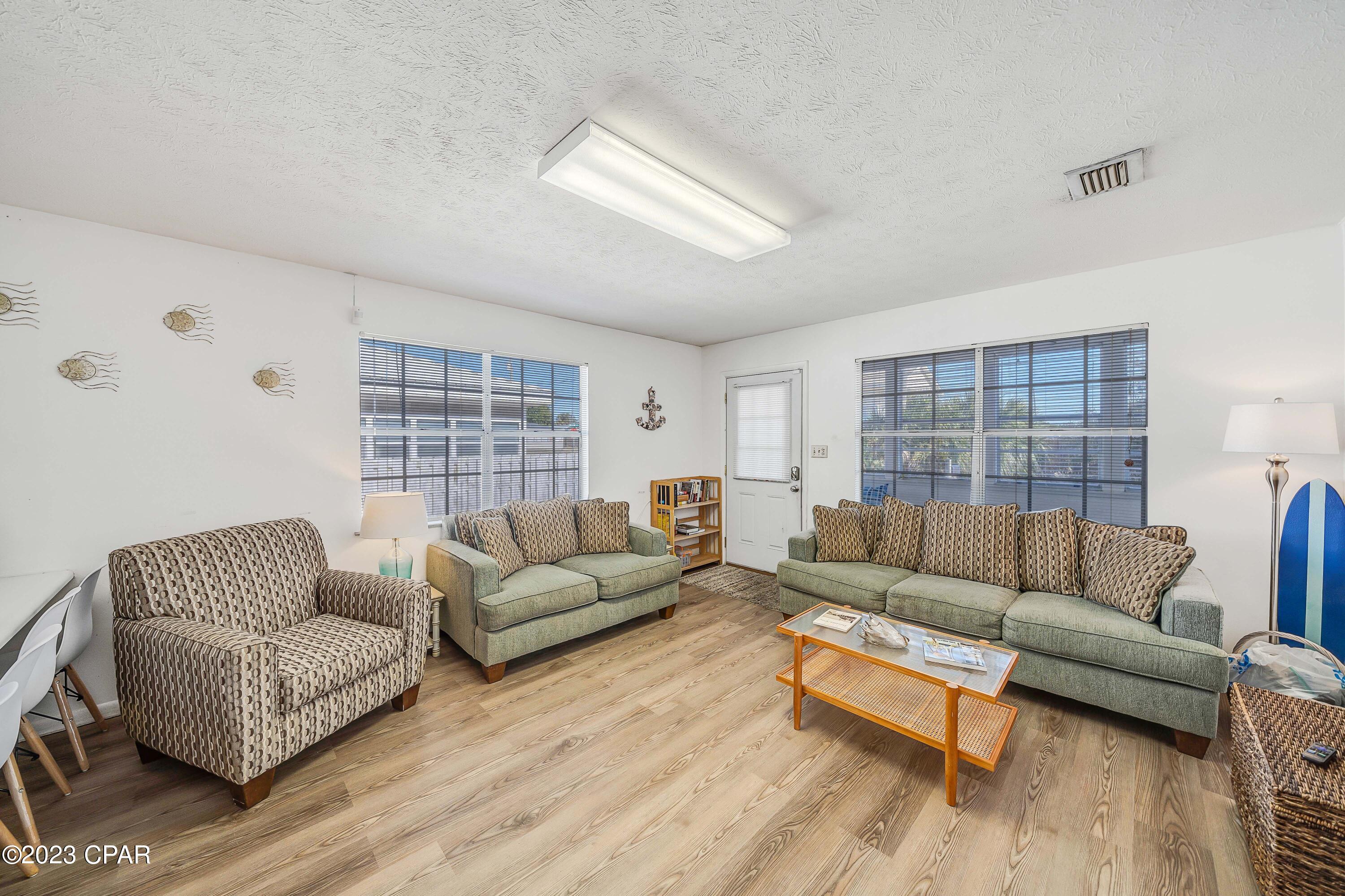 Kiska Beach - Residential