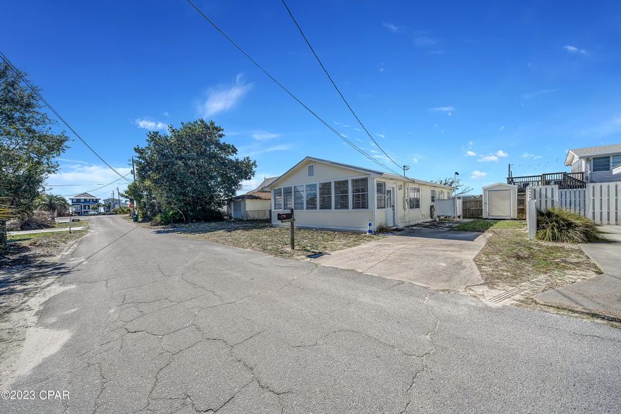 'CURRENTLY UNDER CONTRACT, SELLER WILL CONSIDER BACKUP OFFERS' - Florida Beach House Cottage within a block of the beach.  This cute cottage would be an excellent vacation rental or 2nd home!  Call today for your private showing.