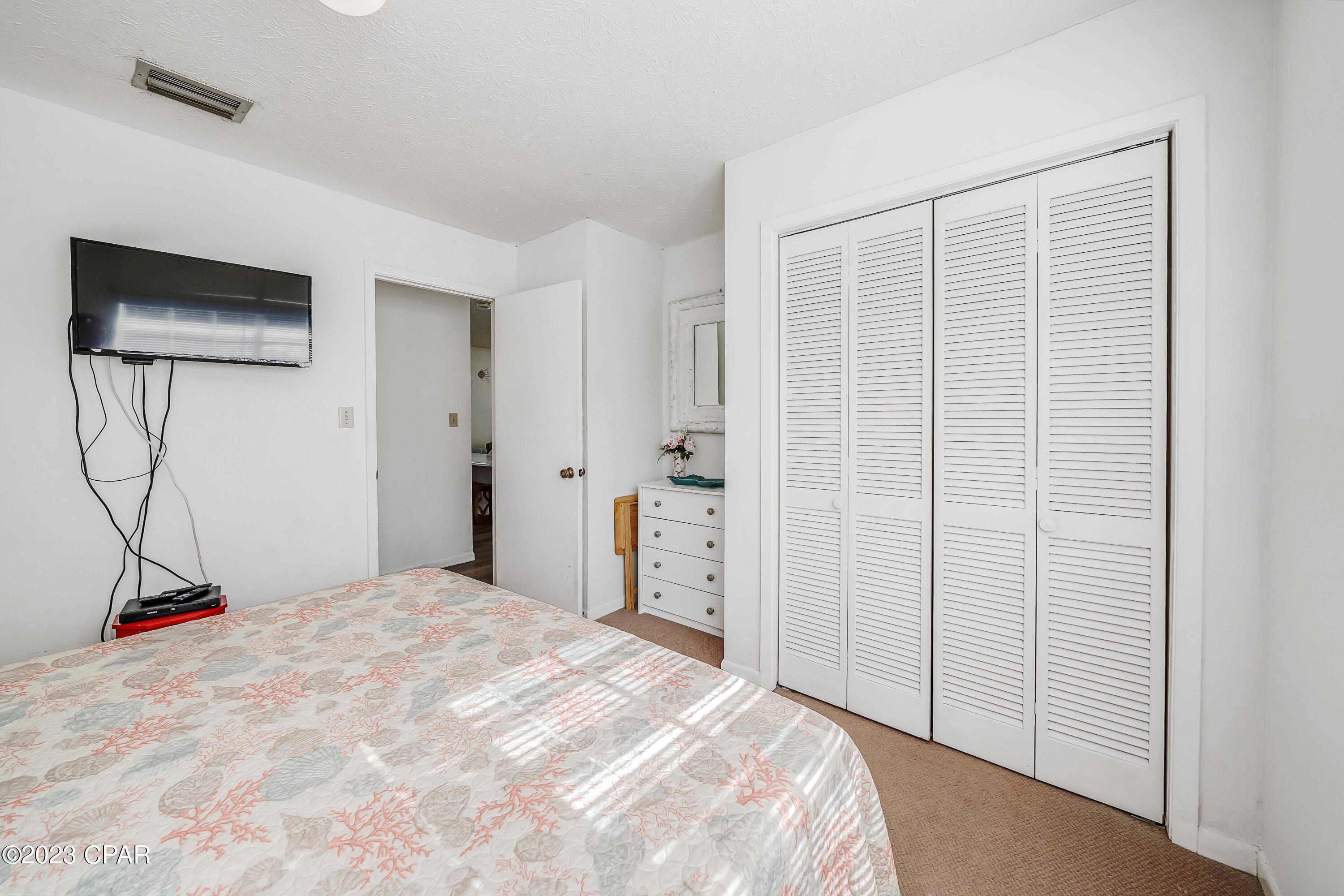 Kiska Beach - Residential