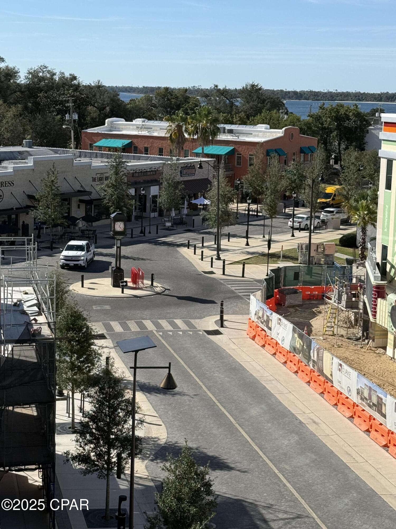 [No Recorded Subdiv] - Commercial Sale