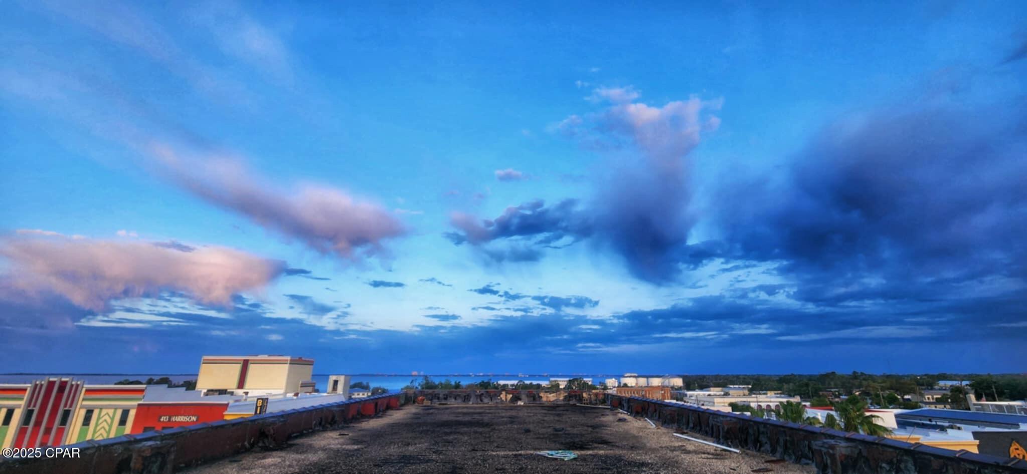 [No Recorded Subdiv] - Commercial Sale