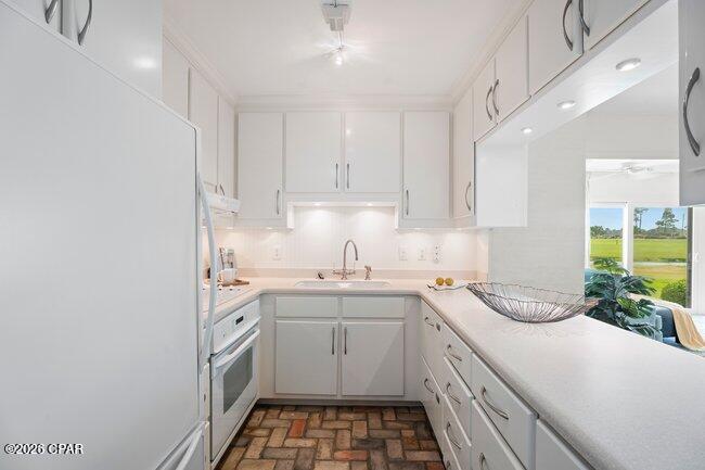 Bay Point Harbour Villas - Residential