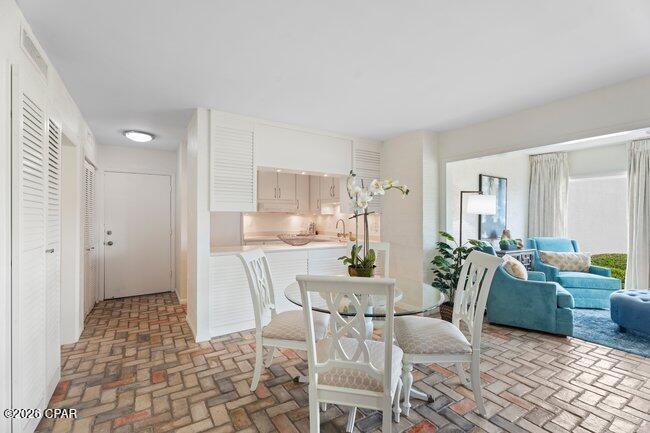 Bay Point Harbour Villas - Residential