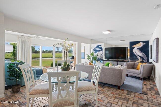 Bay Point Harbour Villas - Residential