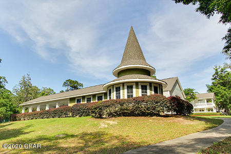 Riverside Park - Land