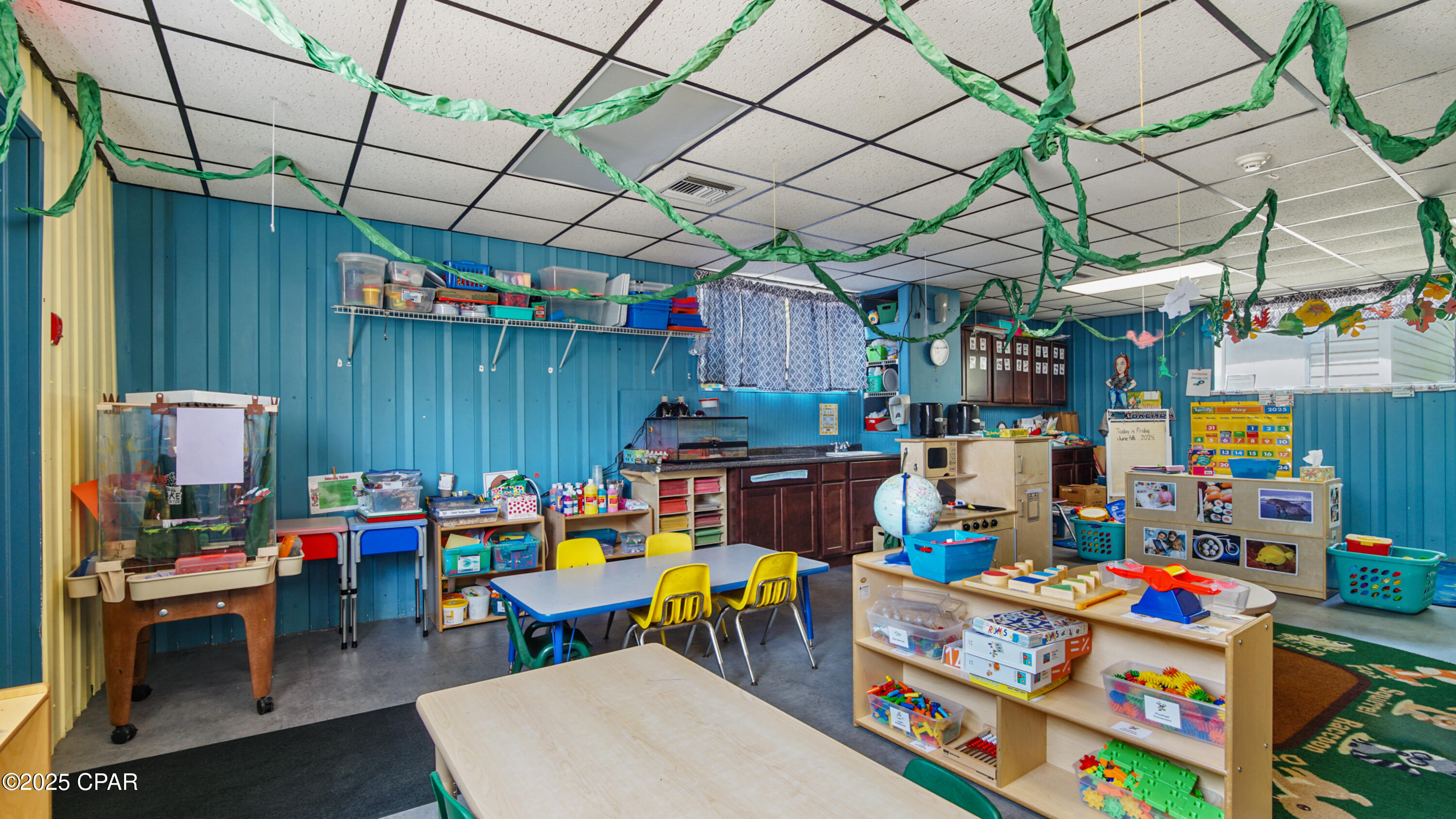 [No Recorded Subdiv] - Commercial Sale