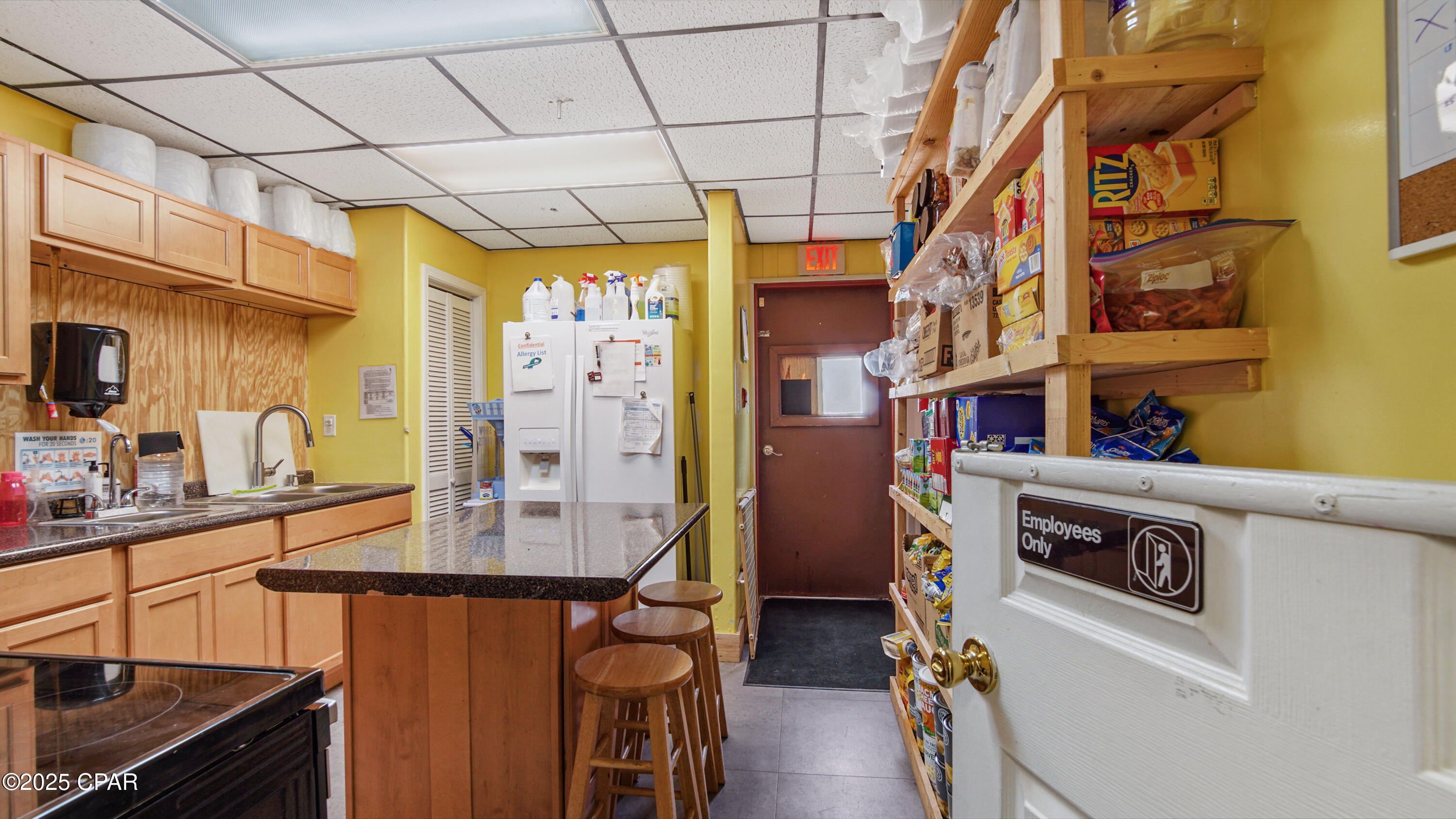 [No Recorded Subdiv] - Commercial Sale